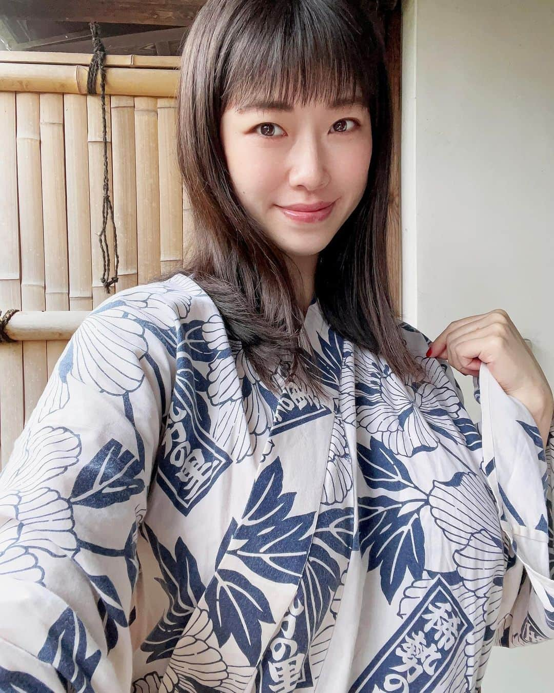 小田飛鳥さんのインスタグラム写真 - (小田飛鳥Instagram)「#稀勢の里 浴衣でご機嫌なワタクシ☺︎👘 #力士浴衣 欲しくなっちゃう🫶🏻 力士ファンにとって聖地の様なお宿でした🥹 またストーリーやブログにも詳しく書きますね！ #二百年の農家屋敷宮本家 #大相撲 #sumo #スー女 #浴衣 #和服」1月16日 10時02分 - asuka_oda_0320