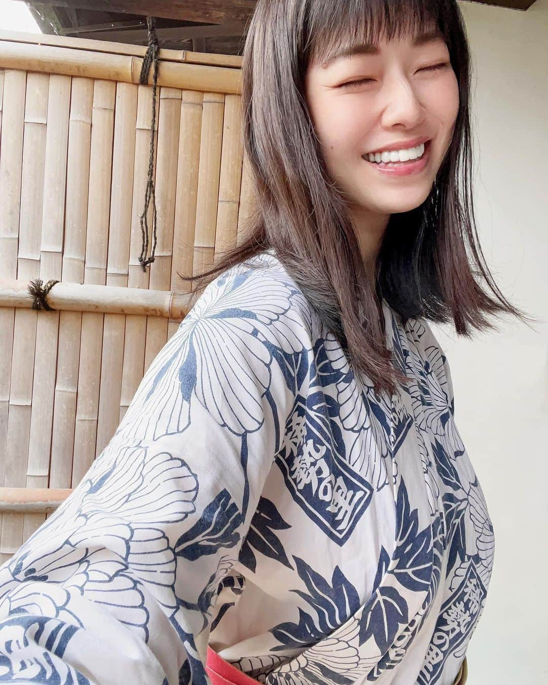 小田飛鳥さんのインスタグラム写真 - (小田飛鳥Instagram)「#稀勢の里 浴衣でご機嫌なワタクシ☺︎👘 #力士浴衣 欲しくなっちゃう🫶🏻 力士ファンにとって聖地の様なお宿でした🥹 またストーリーやブログにも詳しく書きますね！ #二百年の農家屋敷宮本家 #大相撲 #sumo #スー女 #浴衣 #和服」1月16日 10時02分 - asuka_oda_0320