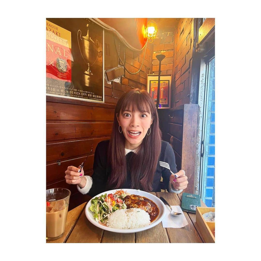 三谷紬さんのインスタグラム写真 - (三谷紬Instagram)「* 久しぶりの三コマ漫画🤭 Photo by ねお❤︎ * #お昼ご飯#昼ご飯#ごはん#昼ごはん#lunch#ランチ#ハンバーグ#デート#ランチデート#ねお#with#3コマ漫画#漫画#変顔#🤪#テレビ朝日#アナウンサー#三谷紬」1月16日 21時06分 - mitani_tsumugi