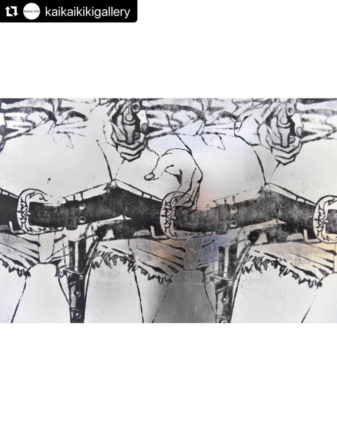 江口寿史さんのインスタグラム写真 - (江口寿史Instagram)「#Repost @kaikaikikigallery with @use.repost ・・・ Kaikai Kiki Gallery @kaikaikikigallery is pleased to announce Hisashi Eguchi’s @egutihisasi @eguchiworks solo exhibition "NO MANNER" will be held from Tuesday, January 17, 2023.  The cowgirls depicted by Eguchi are lined up in the same composition as Andy Warhol's "Triple Elvis" in halftone pattern plated with platinum leaves.  Eguchi will be present at the opening reception on Tuesday, January 17, from 6:00 p.m. A talk show by Hisashi Eguchi and Takashi Murakami will be held on Sunday, January 29 at 15:00. . . カイカイキキギャラリー @kaikaikikigallery では1月17日（火）より、江口寿史 @egutihisasi @eguchiworks 個展「NO MANNER」を開催いたします。  江口氏の描くカウガールが、ウォーホルの《トリプル・エルビス》と同じポーズ、構図で並ぶこちらの作品。表面はプラチナ箔が貼られ、網点感のある仕上がりでカウガールたちが並びます。  展覧会初日となる17日18:00からは江口氏 も在廊するオープニングレセプションを開催します。 そして、1月29日(日)15:00からは江口寿史氏と村上によるトークの開催も決定。予約不要となりますので、ぜひお越しください。 . . Hisashi Eguchi Solo Exhibition 「NO MANNER」 January 17 – February 7, 2023 Gallery Hours: 11:00 - 19:00 Closed: Sundays, Mondays, Public holidays  Opening Reception Tuesday, January 17, 2023 18:00-20:00  Talk Event Sunday, January 29, 2023 15:00- Hisashi Eguchi, Takashi Murakami . . 江口寿史個展 「NO MANNER」 2023年1月17日（火）- 2023年2月7日（木） 開廊時間：11:00〜19:00 閉廊日：日曜・月曜・祝日  オープニングレセプション 1/17(火) 18:00〜20:00 ※サインの依頼等はご遠慮ください。  トークイベント 1/29(日)15:00〜 江口寿史氏、村上隆 ※予約不要 ※サインの依頼等はご遠慮ください。 . . @egutihisasi @eguchiworks . ©Hisashi Eguchi . . #江口寿史 　#HisashiEguchi #kaikaikiki #kaikaikikigallery」1月17日 17時22分 - eguchiworks