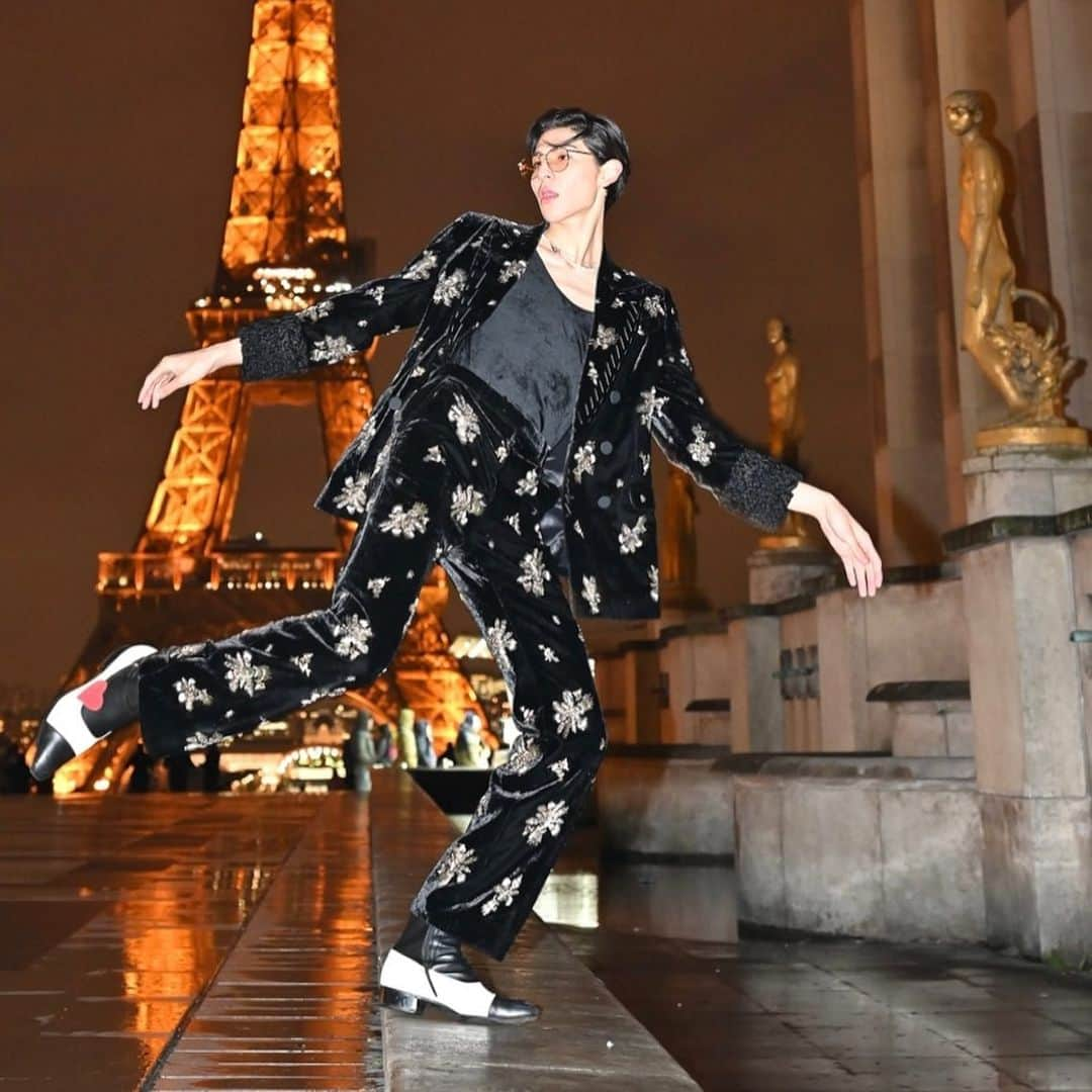 ラウールさんのインスタグラム写真 - (ラウールInstagram)「Paris, je t’aime」1月18日 17時01分 - raul_official_sn