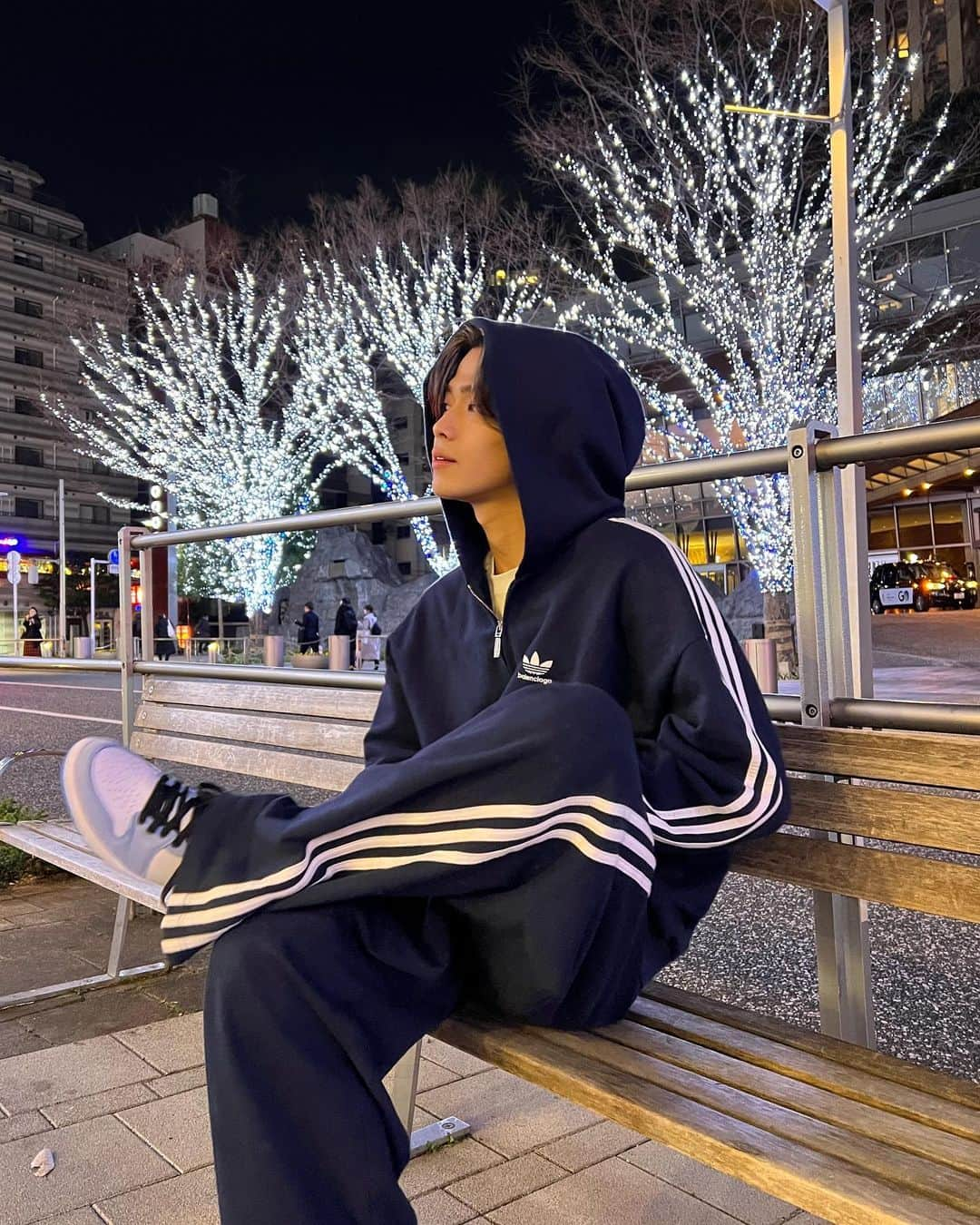 やまとさんのインスタグラム写真 - (やまとInstagram)「🫐❄️  Hoodie: @adidas × balenciaga Bottoms: @adidas × balenciaga Kicks: @nike   #sneakers #y_kicks」1月18日 17時37分 - com.yamato