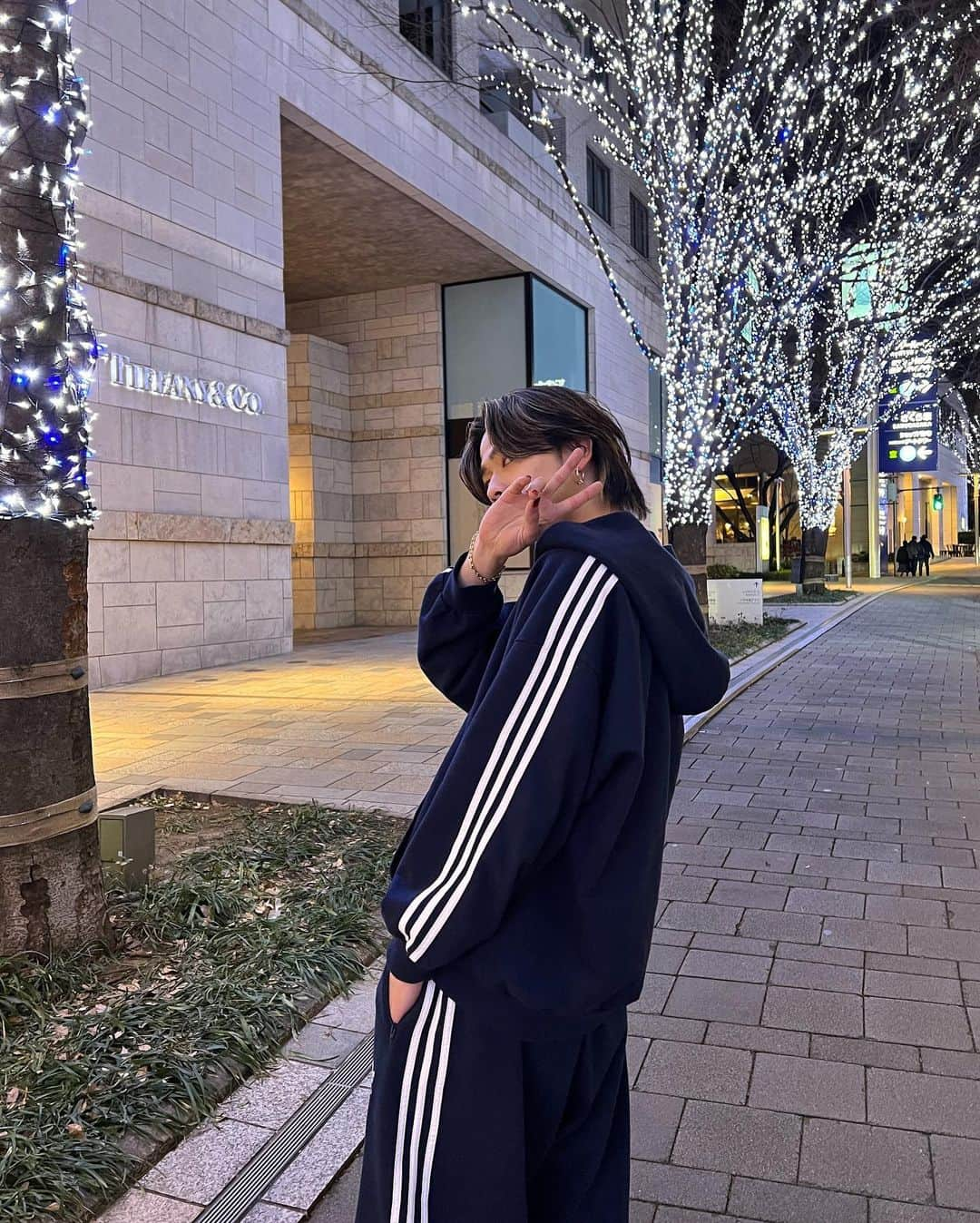 やまとさんのインスタグラム写真 - (やまとInstagram)「🫐❄️  Hoodie: @adidas × balenciaga Bottoms: @adidas × balenciaga Kicks: @nike   #sneakers #y_kicks」1月18日 17時37分 - com.yamato