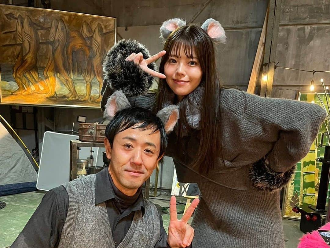 鈴木ゆうかさんのインスタグラム写真 - (鈴木ゆうかInstagram)「.  それでも結婚したいとヤツらが言った  本日第3話放送です！！！ ２話完結なので１.２話見逃した方も 今日からねずみの世界にご招待だよ🐭🧀  ねずみ家族の皆様と📷  #それでも結婚したいとヤツらが言った  #それ婚」1月18日 21時53分 - yuu_pl