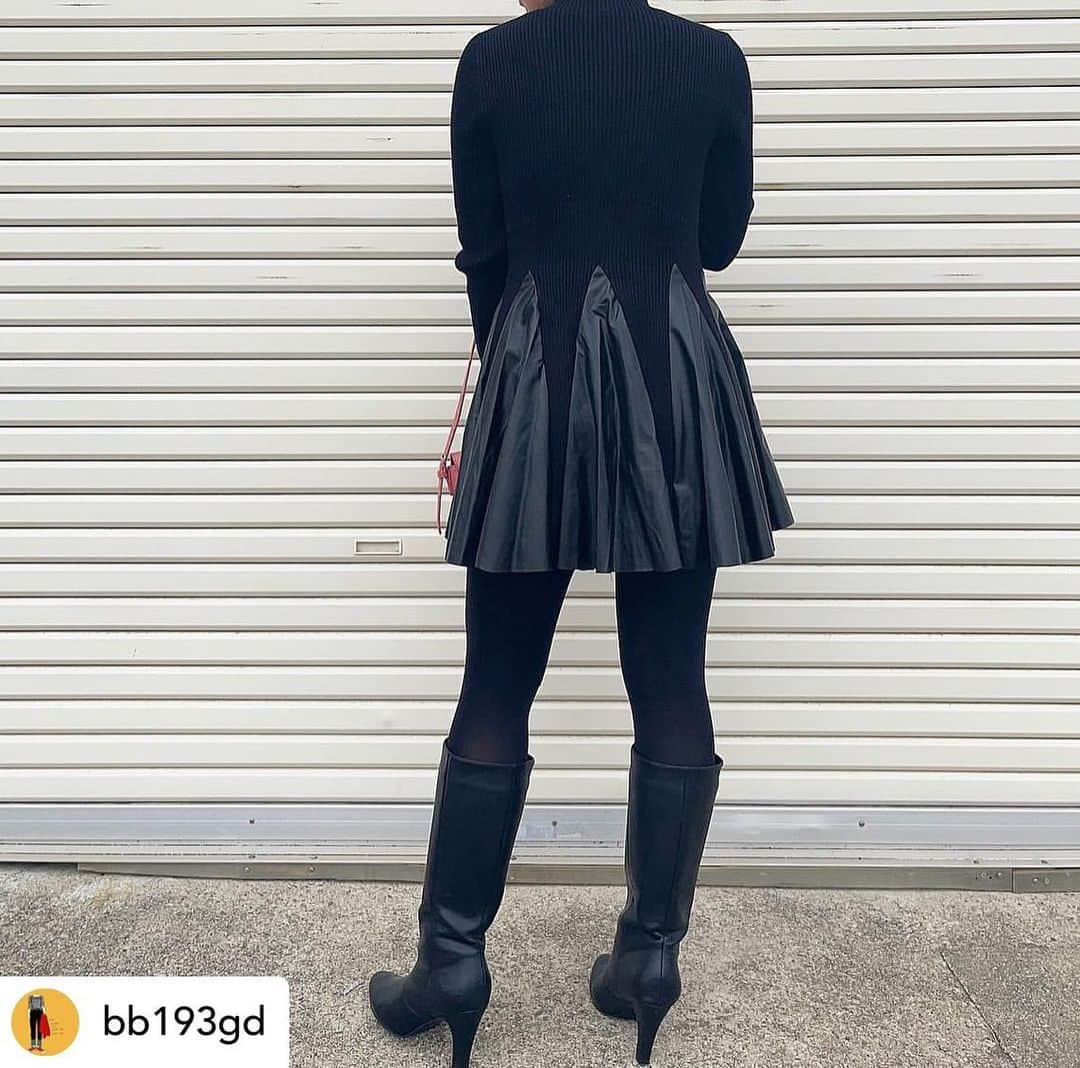 GRLさんのインスタグラム写真 - (GRLInstagram)「【👆画像をタップすると購入できるよ👆】 @bb193gd さん にGRL商品着用して頂いております💕 ありがとうございます✨ . @grl_official #グレイル #grl #プチプラ #ootd #fashion #プチプラコーデ #outfit #ファッション #可愛い #かわいい #コーデ #コーディネート #cute #大人カジュアル #カジュアルコーデ #GRL購入品 #グレイル購入品 #購入品 #grlコーデ #グレイルコーデ #フレアワンピース」1月19日 17時00分 - grl_official