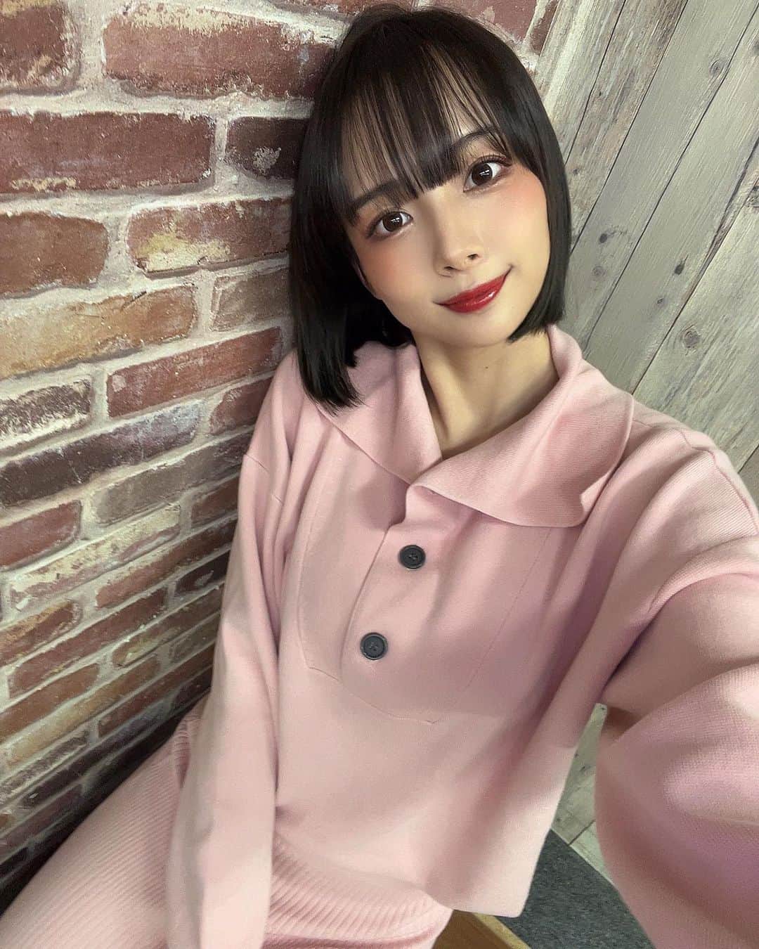 岡田紗佳さんのインスタグラム写真 - (岡田紗佳Instagram)「このセットアップお気に入りなんだけどめっちゃピンク！！って言われるだけで可愛いとは言われない🥹笑」1月20日 18時08分 - sayaka_okada