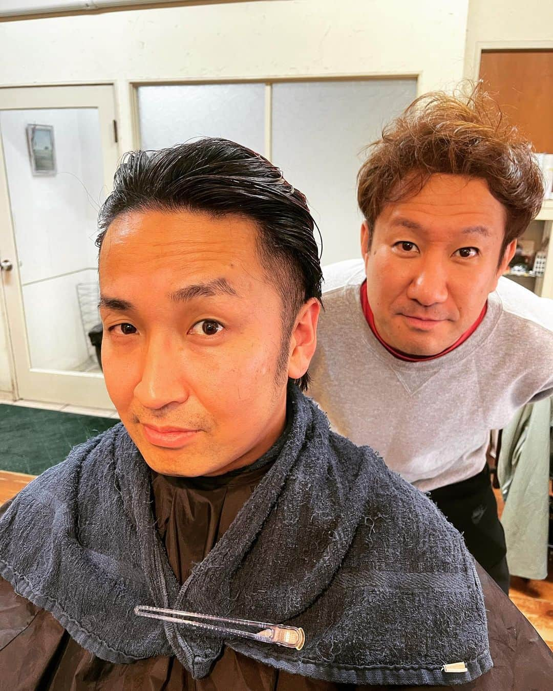 杉本知香さんのインスタグラム写真 - (杉本知香Instagram)「池谷くん、まちゃちゃん、博くん😆  #中目黒美容室 #エグスプロージョンまちゃあき  #エグスプロージョン#本能寺の変  #ジョイマン池谷 #ジョイマン #なんだこいつー #ロバート山本#ロバート#山本博 #見づらいカレンダー」1月20日 21時05分 - sugimotoc