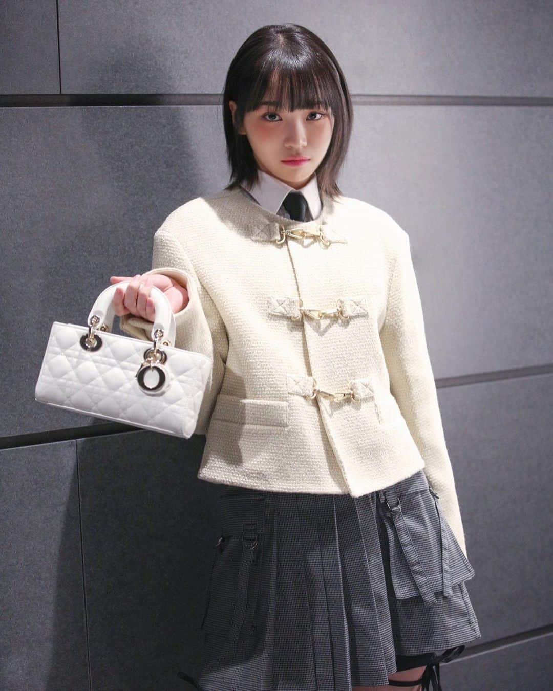 キム・チェウォンさんのインスタグラム写真 - (キム・チェウォンInstagram)「#ad #Dior #ladydior」1月23日 15時55分 - _chaechae_1