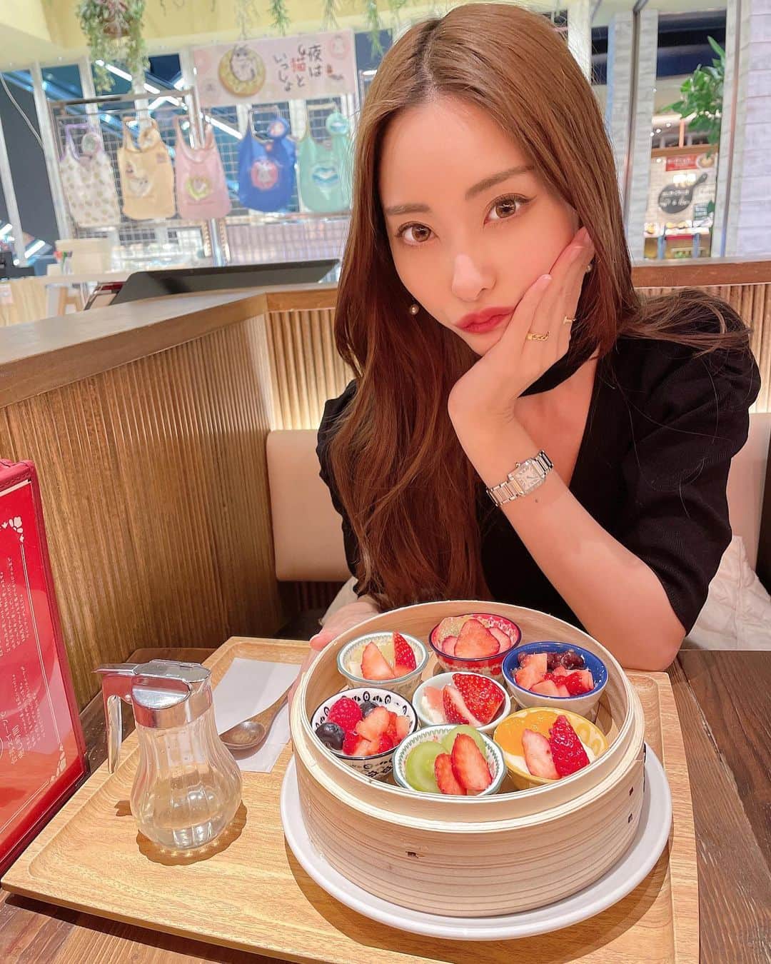 南真琴さんのインスタグラム写真 - (南真琴Instagram)「. . この前食べた大好きな豆花💓 台湾フード大好き！また遊び行きたい🇹🇼 . #model#gravure#racequeen#gridgirls #时装#自拍照片#粉我#팔로우환영#팔로우미#셀카그램#란제리#レースクイーン#portrait #shooting#モデル#ビジョビ#台湾グルメ#豆花」1月23日 19時03分 - makoto666_