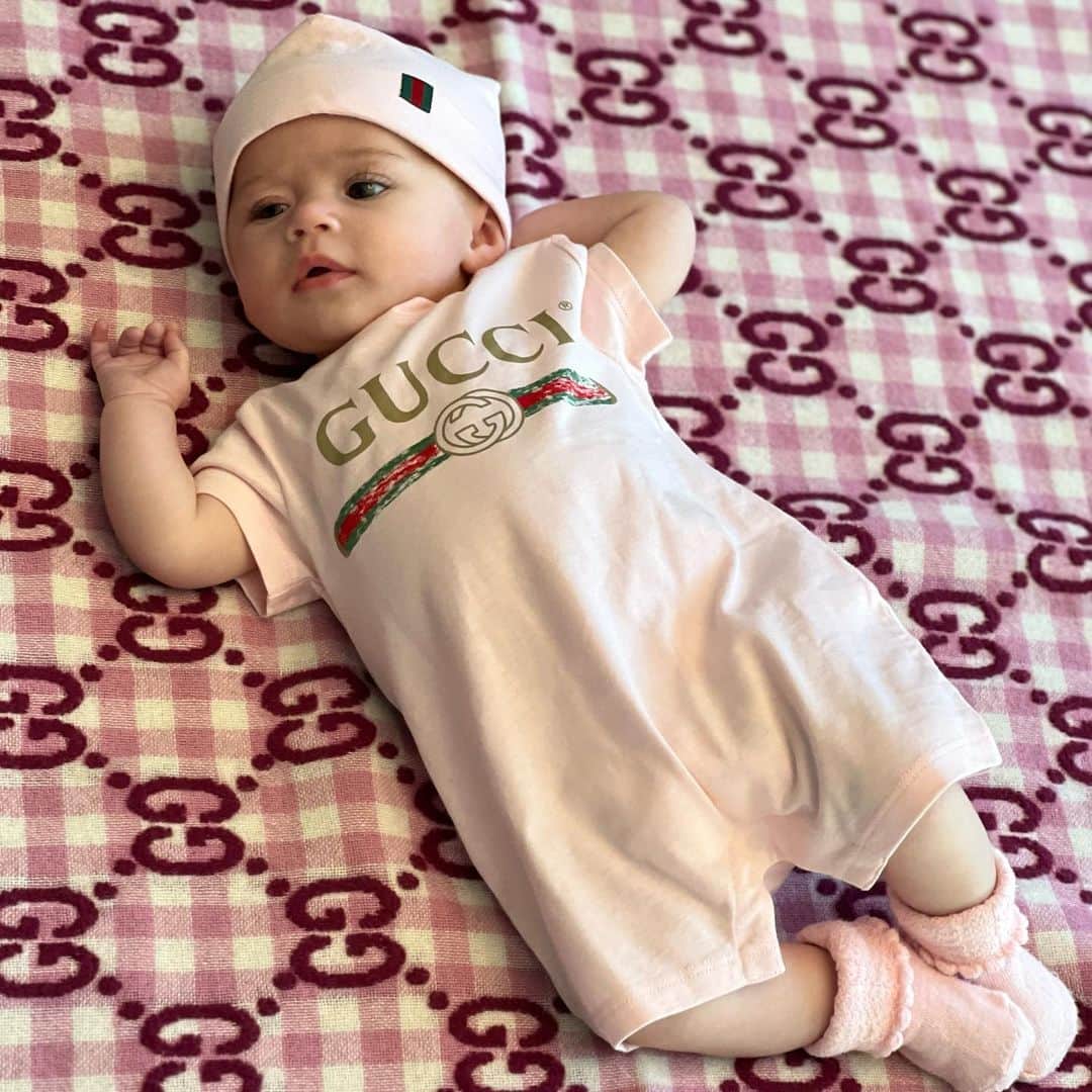 シャネル・ウエスト・コーストさんのインスタグラム写真 - (シャネル・ウエスト・コーストInstagram)「What’s Gucci? 💕 Fave 1-3? #ootd #babyfashion #babyinfluencer」1月28日 5時41分 - chanelwestcoast