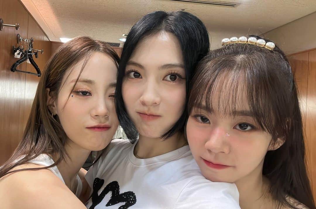 知英さんのインスタグラム写真 - (知英Instagram)「보고싶은 나의 그녀들 🐹🐥🍊🐶」1月28日 16時42分 - kkangjji_