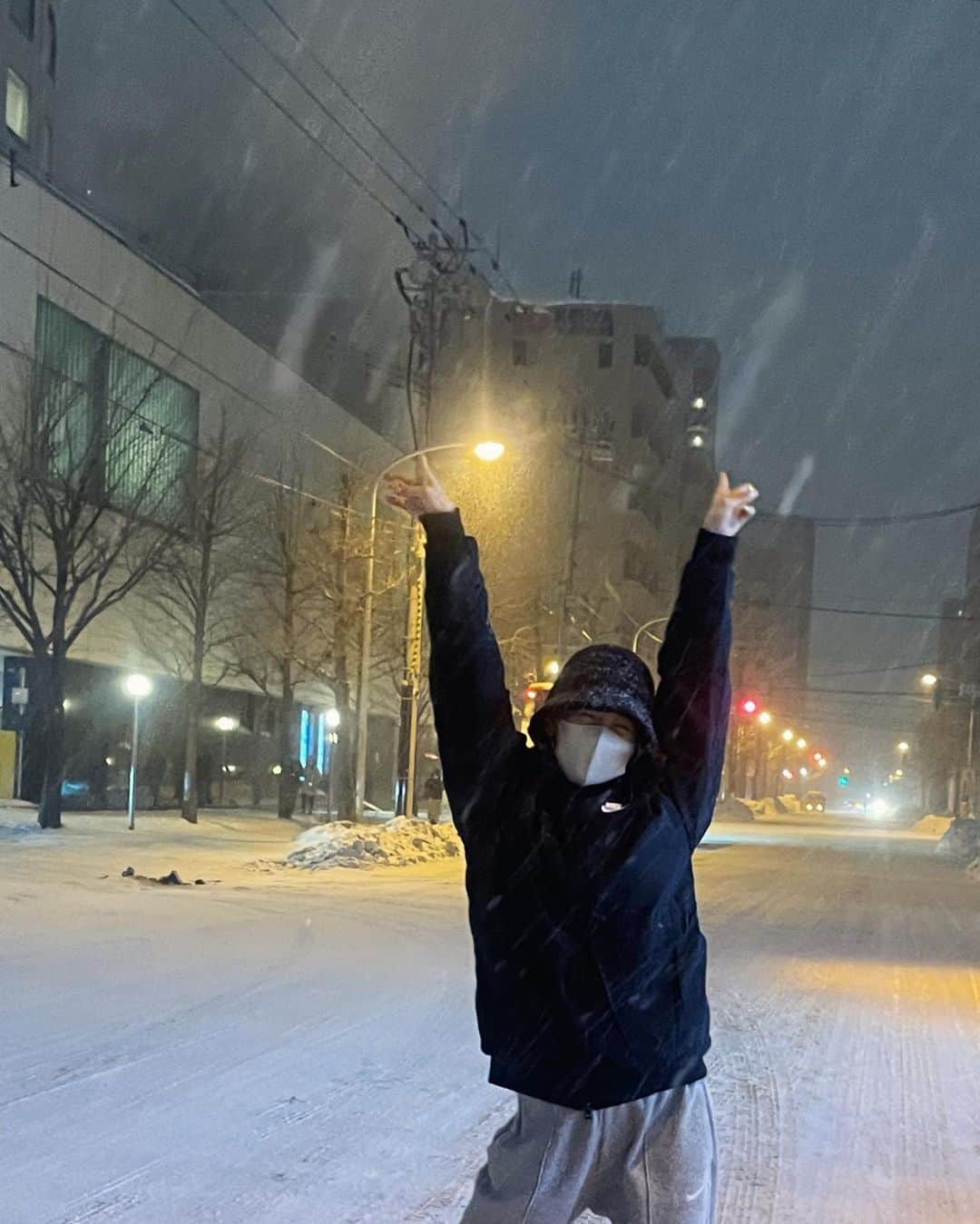 チョン・ニコルさんのインスタグラム写真 - (チョン・ニコルInstagram)「눈이다 !!! ❄️❄️❄️」1月28日 21時37分 - nicole__jung