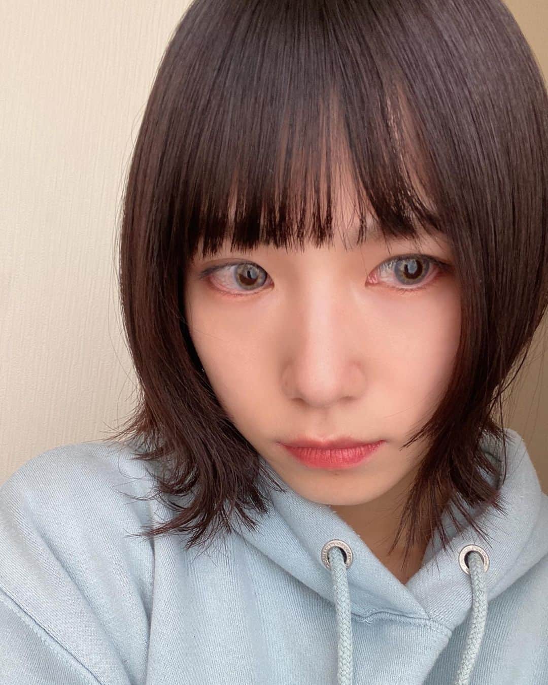 村上りいなさんのインスタグラム写真 - (村上りいなInstagram)「ウルフてきな🐺  #hairstyles #hair」1月30日 14時13分 - riina_murakami
