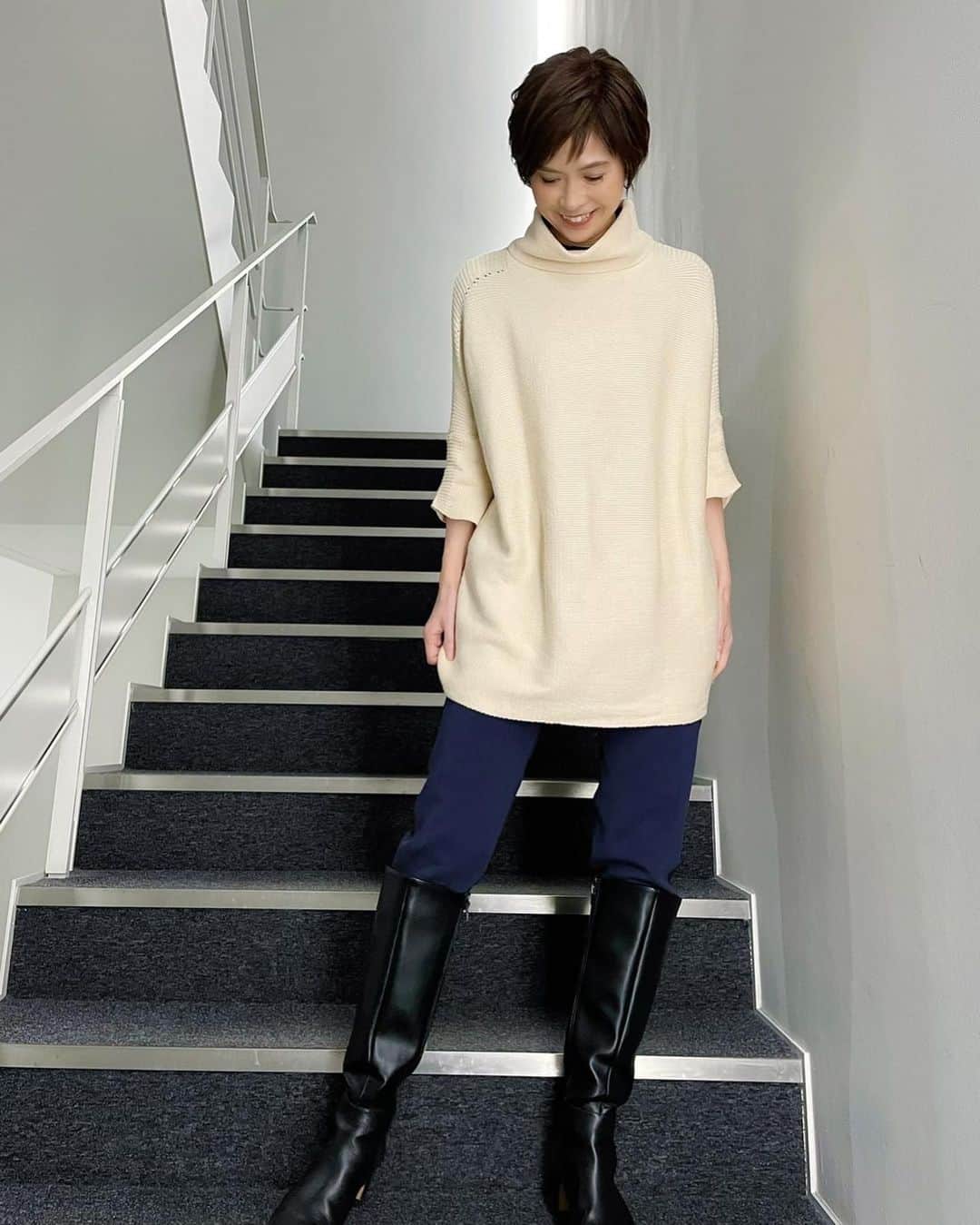 今村涼子さんのインスタグラム写真 - (今村涼子Instagram)「#衣装#パンツ#Apaiserlame #気象予報士#気象キャスター #Jチャン#Jチャン天気 #スーパーJチャンネル」1月30日 19時54分 - ryoko.imamu