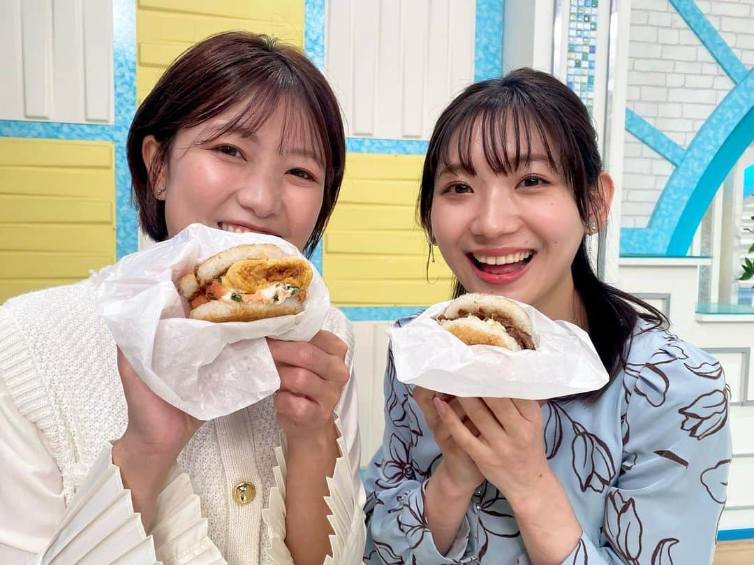 小林茉里奈さんのインスタグラム写真 - (小林茉里奈Instagram)「🍚 けさの特集「週刊あーね」でご紹介した コメコメバーガーの #ライスバーガー 🍔  番組内では、私は試食選抜漏れしたのですが…🤣笑 終わってからしっかりいただいちゃいました〜😆🫶🏻  お肉がパンチがあってご飯がすすむ味付けでサイコーの組み合わせでした🤤🤤  #arne #コメコメバーガー #明太だし巻 #特選焼肉  #fbs #福岡放送 #バリはや #川崎優 さん #アナウンサー #小林茉里奈」2月1日 8時17分 - marina_k224