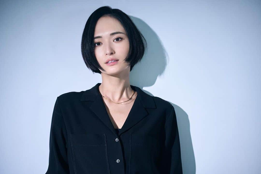 ✨未使用✨タグ付き✨ Apuweiser-riche 山賀琴子さんコラボ ジレ 𝐍𝐄𝐖 𝐖𝐄𝐁𝐀𝐋𝐁𝐔𝐌🍂 山賀琴子さん(@kotokoyamaga )が