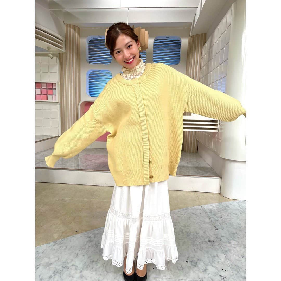 後藤楽々さんのインスタグラム写真 - (後藤楽々Instagram)「Oha!4 1週間分の衣装です😊  みなさん今週も1週間 お疲れ様でした😊  ゆっくり休んでくださいね😊  私も休みを堪能します🤭  @tob_by_agnesb  @auntmaries.official  @arholiday  @libra.cue_official  @snidel_official   #oha4 #セントフォース #ワンピース #きれいめコーデ  #冬コーデ」2月3日 17時59分 - hahahalalala0723