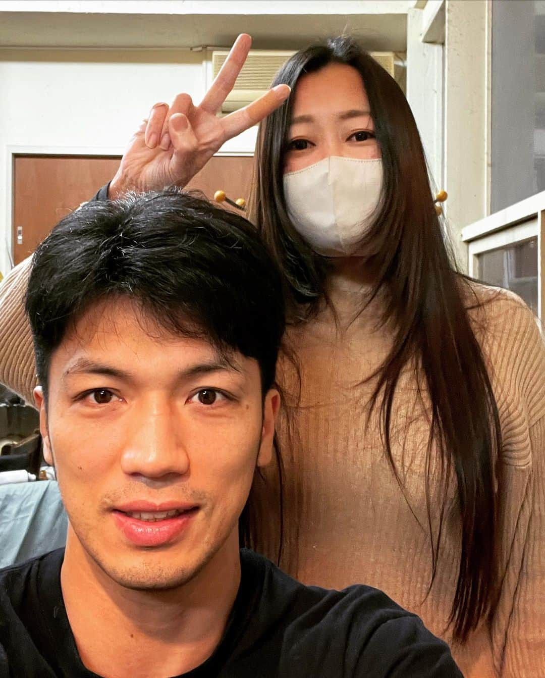 杉本知香さんのインスタグラム写真 - (杉本知香Instagram)「みんないい顔😆✂️✨  #中目黒美容室 #村田諒太 🥊 #ロンドンオリンピックミドル級金メダリスト 元#WBA世界ミドル級スーパー王者 #どりあんず平井#どりあんず #ネゴシックス#バキバキモンスター #華大さんと千鳥くん  #ダイノジ大谷#ダイノジ」2月3日 18時52分 - sugimotoc