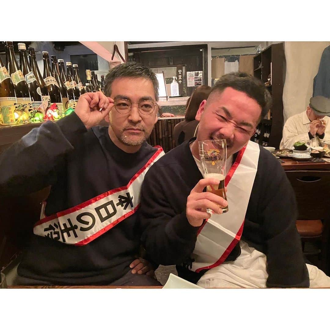 秋本祐希さんのインスタグラム写真 - (秋本祐希Instagram)「Happy birthday㊗️ 531のWお誕生日会✨ 初老チーム&若者チームの濃ゆいメンバーでお祝い😂 これだけ友が集まって みんなに愛されてる証拠だね☺︎ @t_i_ban & @taiki0105irie おめでとう❤️ #birthdayparty #friends #happy #love」2月4日 13時04分 - ayuuki0908