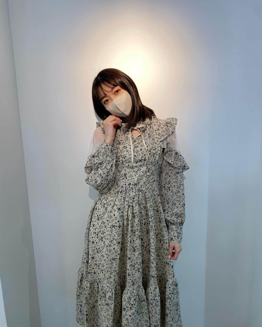 松川菜々花さんのインスタグラム写真 - (松川菜々花Instagram)「・ 今日発売のワンピめっちゃかわです🤍  @tittyandco_com   #tittyandco #ティティーアンドコー」2月4日 14時38分 - matsukawa__nanaka