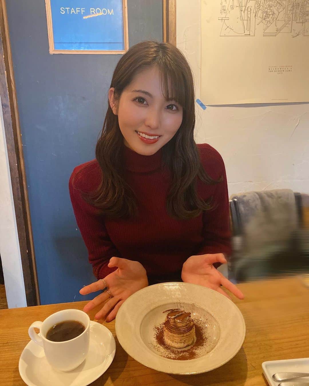 山下七子さんのインスタグラム写真 - (山下七子Instagram)「大学のお友達とランチへ🍝 念願のフィリペペに行ってきました〜✨✨  どれも美味しそうで迷ったけど今回は 生ハムとレモンのクリームパスタにしました🍋 違う味も食べてみたいね〜とお話しました🎶  デザートもすごく美味しくて大満足！🤎🤎  #福岡県#福岡ランチ#福岡パスタ#パスタ#クリームパスタ#警固グルメ #警固#薬院ランチ」2月4日 22時15分 - yamashita_nanako