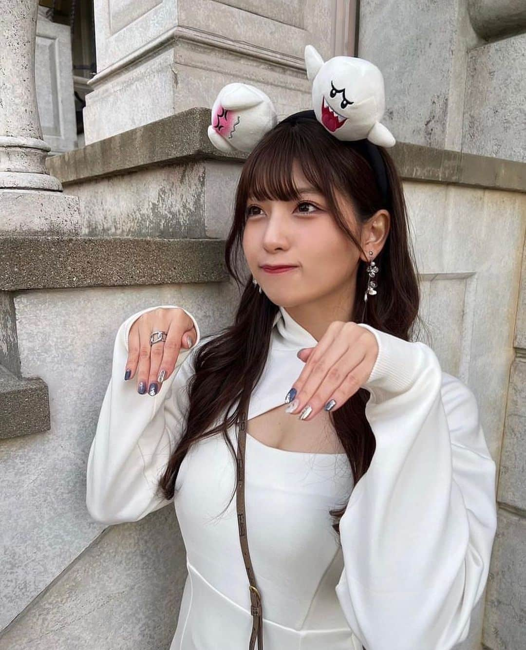 美女美容事情さんのインスタグラム写真 - (美女美容事情Instagram)「《テレサコス💕👻》 *⁠ 今回ご紹介させて頂きますのは!!👀❤︎⁠⠀ きらりさん< @kirari_usami >の素敵なお写真📸⁠⠀⁠⠀⁠⠀⁠ *⁠⠀⁠⠀⁠⠀⁠⠀ スーパーマリオのテレサ好き美女💖 👻 テレサのカチューシャ＆ポーズが反則級に可愛らしいですね☺️❣️ *⠀⁠⠀⁠⠀⁠⠀⁠⠀ きらりさん< @kirari_usami > ⁠⠀⁠⠀⁠⠀⁠⠀ 素敵な投稿ありがとうございました☺️📸✨ *⠀⁠⠀⁠⠀⁠⠀⁠⠀ きらり(宇佐神 星)さんのアカウントには他にも素晴らしい投稿が沢山ありますので是非覗いてみてくださいね💁‍♀️💙⁠⠀⁠⠀⁠⠀⁠⠀ *⠀⁠⠀⁠⠀⁠⠀⁠⠀ △▼△▼△▼△▼△▼△▼△▼△▼△▼ ⁠⠀⁠⠀⁠⠀ ❤🧡💛「美女美容事情」💚💙💜⠀⠀⠀⠀⠀⠀⠀⠀⠀⠀⠀⠀⠀⠀⁠⠀⁠⠀⁠⠀⁠⠀⁠⠀ 👇掲載ご希望の方は👇⠀⠀⠀⠀⠀⠀⠀⠀⠀⠀⠀⠀⠀⠀⠀⁠⠀⁠⠀⁠⠀⁠⠀⁠⠀ @b_b_j.jタグ付けと🖤 #ビジョビ ⁠⠀ 🖤タグ付けお願いします✨⠀⠀⠀⠀⠀⠀⠀⠀⠀⠀⠀⠀⠀⠀⠀⁠⠀⁠⠀⁠⠀⁠⠀⁠⠀ △▼△▼△▼△▼△▼△▼△▼△▼△▼ ⁠⠀⁠ #ユニバ #ユニバーサルスタジオジャパン #マリオ #テレサ #ニンテンドーワールド #テレサコーデ #ユニバコーデ #任天堂」2月5日 17時34分 - b_b_j.j