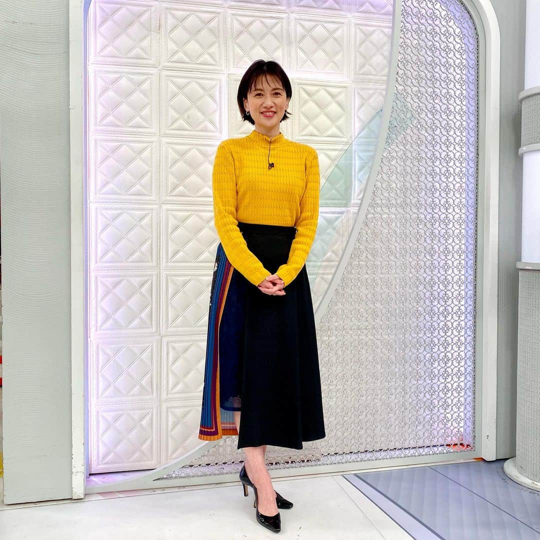 フジテレビ「プライムニュース イブニング」さんのインスタグラム写真 - (フジテレビ「プライムニュース イブニング」Instagram)「#イット ！は 15時45分から放送です   ●通学途中の #高校生 が頭を刺される ●“差別発言”の #首相秘書官 を更迭 ●#ルフィ ら送還で #捜査員 を現地派遣 ●成田空港で外国人の荷物から“ #持ち込み禁止品 ”を発見 “世界一の料理”はＮＧ！韓国の牛肉＆ソーセージは？   #榎並大二郎 @enami_daijiro #宮司愛海 @manami_miyaji   #木村拓也 @takuya.kimura0801   #梅津弥英子 @yaeko.umezu   #柳澤秀夫   #ガチャピン @gachapin_official #竹俣紅 @benitakemata_official   #山本賢太 @yamamoto_kenta.yamaken #フジテレビ #アナウンサー 公式HP：https://www.fujitv.co.jp/livenews_it/ FNNプライムオンライン：https://www.fnn.jp/」2月6日 15時12分 - livenews_it