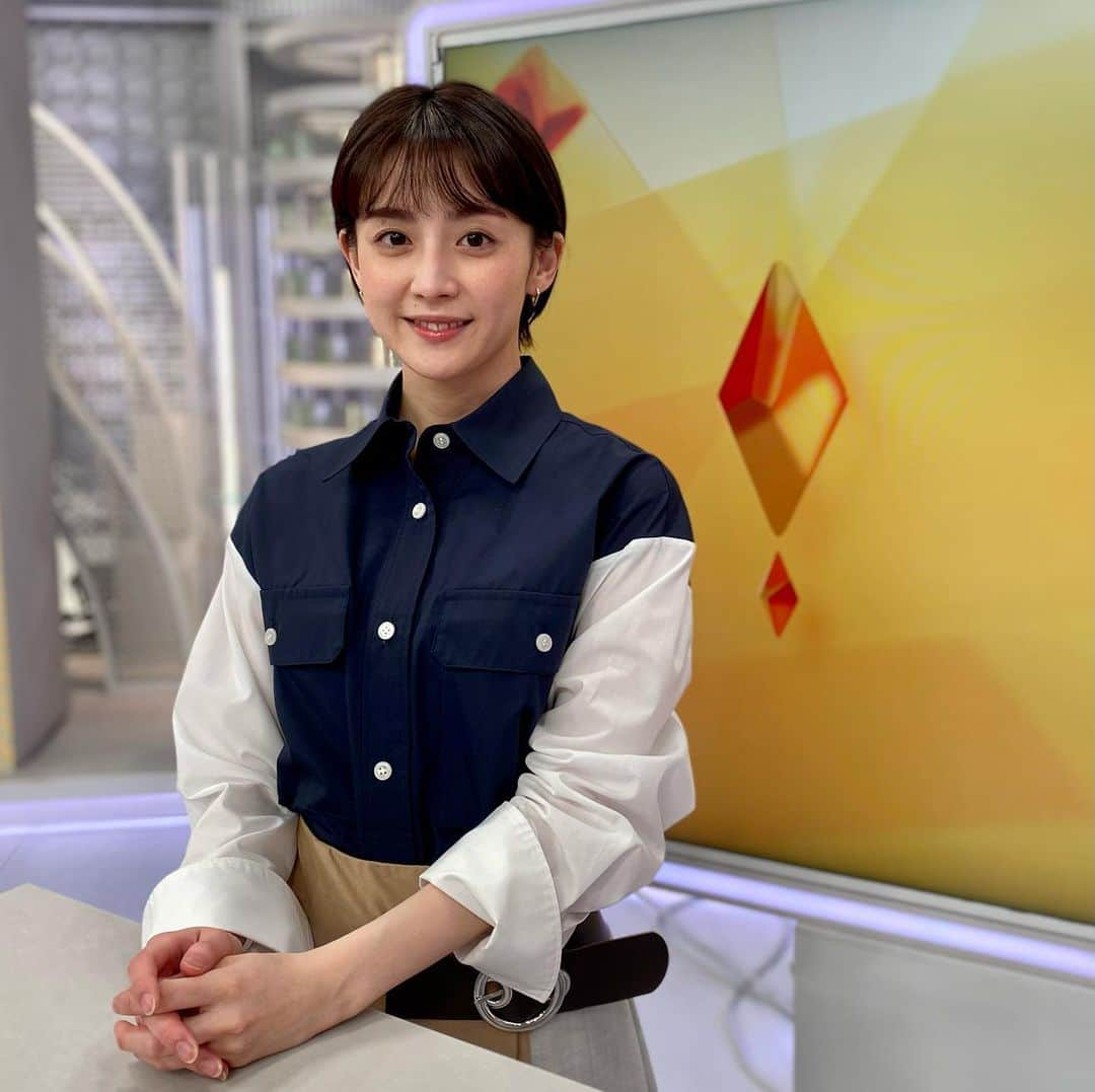 フジテレビ「プライムニュース イブニング」さんのインスタグラム写真 - (フジテレビ「プライムニュース イブニング」Instagram)「#イット ！は 15時45分から放送です   ●通学途中の #高校生 が頭を刺される ●“差別発言”の #首相秘書官 を更迭 ●#ルフィ ら送還で #捜査員 を現地派遣 ●成田空港で外国人の荷物から“ #持ち込み禁止品 ”を発見 “世界一の料理”はＮＧ！韓国の牛肉＆ソーセージは？   #榎並大二郎 @enami_daijiro #宮司愛海 @manami_miyaji   #木村拓也 @takuya.kimura0801   #梅津弥英子 @yaeko.umezu   #柳澤秀夫   #ガチャピン @gachapin_official #竹俣紅 @benitakemata_official   #山本賢太 @yamamoto_kenta.yamaken #フジテレビ #アナウンサー 公式HP：https://www.fujitv.co.jp/livenews_it/ FNNプライムオンライン：https://www.fnn.jp/」2月6日 15時12分 - livenews_it