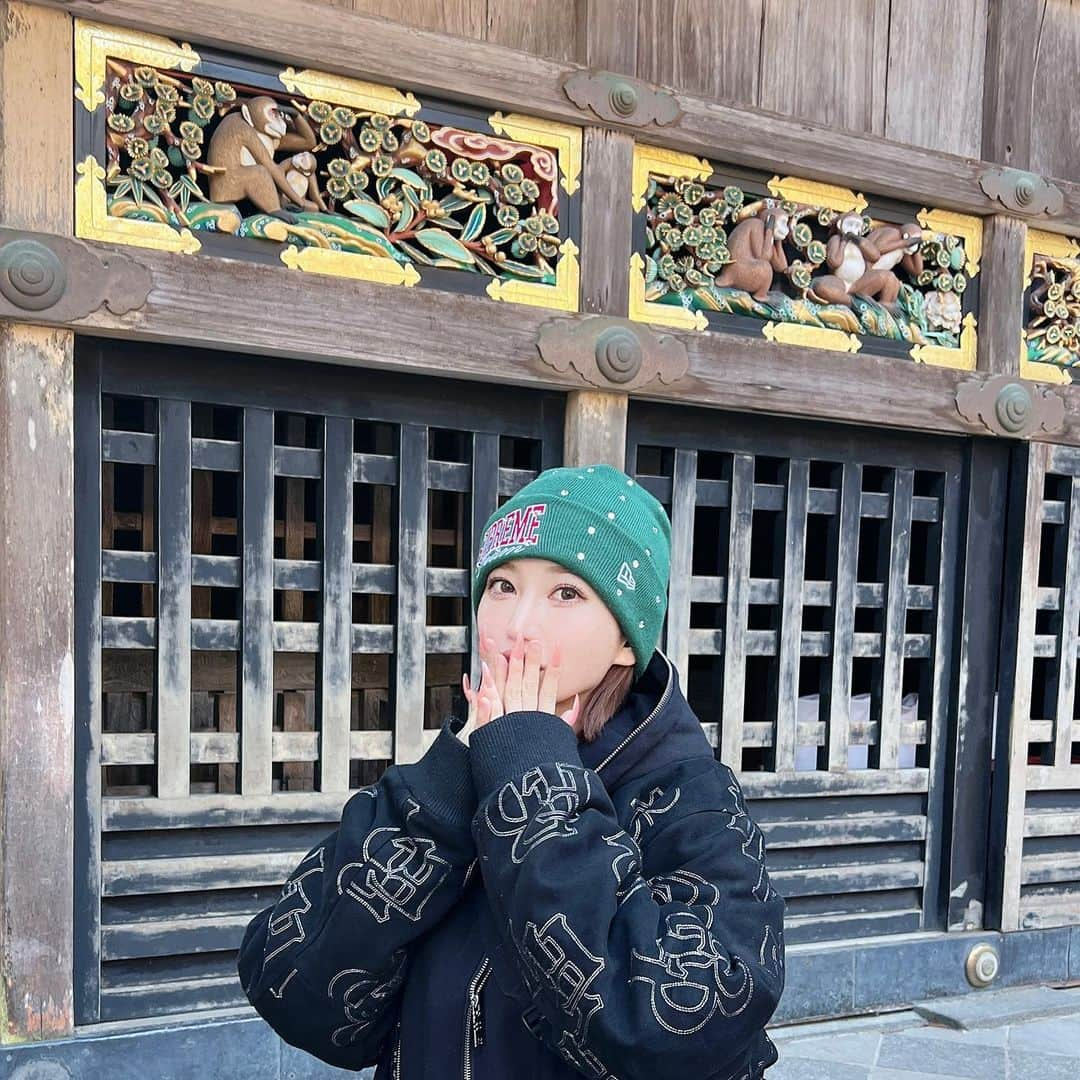 月城まゆさんのインスタグラム写真 - (月城まゆInstagram)「事務所のみんなで グランピング旅行🌿 いってきたよーー･:*+.\(( °ω° ))/.:+  日光東照宮も観光して BBQして楽しスンギでした✌️ お肉もお野菜もおいしくて空気も綺麗やし自然さいこぉ🙈💚ｱｹﾞ  お部屋も綺麗だし居心地よくてみんなで遊んでたらあっという間だったぁまた行きたいっ🥺  天気も良くて いい思い出になりましたっ😌  #ブリリアントヴィレッジ日光 #ブリリアントヴィレッジ #brilliantvillage #グランピング #日光 #japanesegirl #japantrip #世界遺産 #bbq #streetfashion #supreme #supplier #gal #ootd」2月7日 11時12分 - xo_mayu_xo