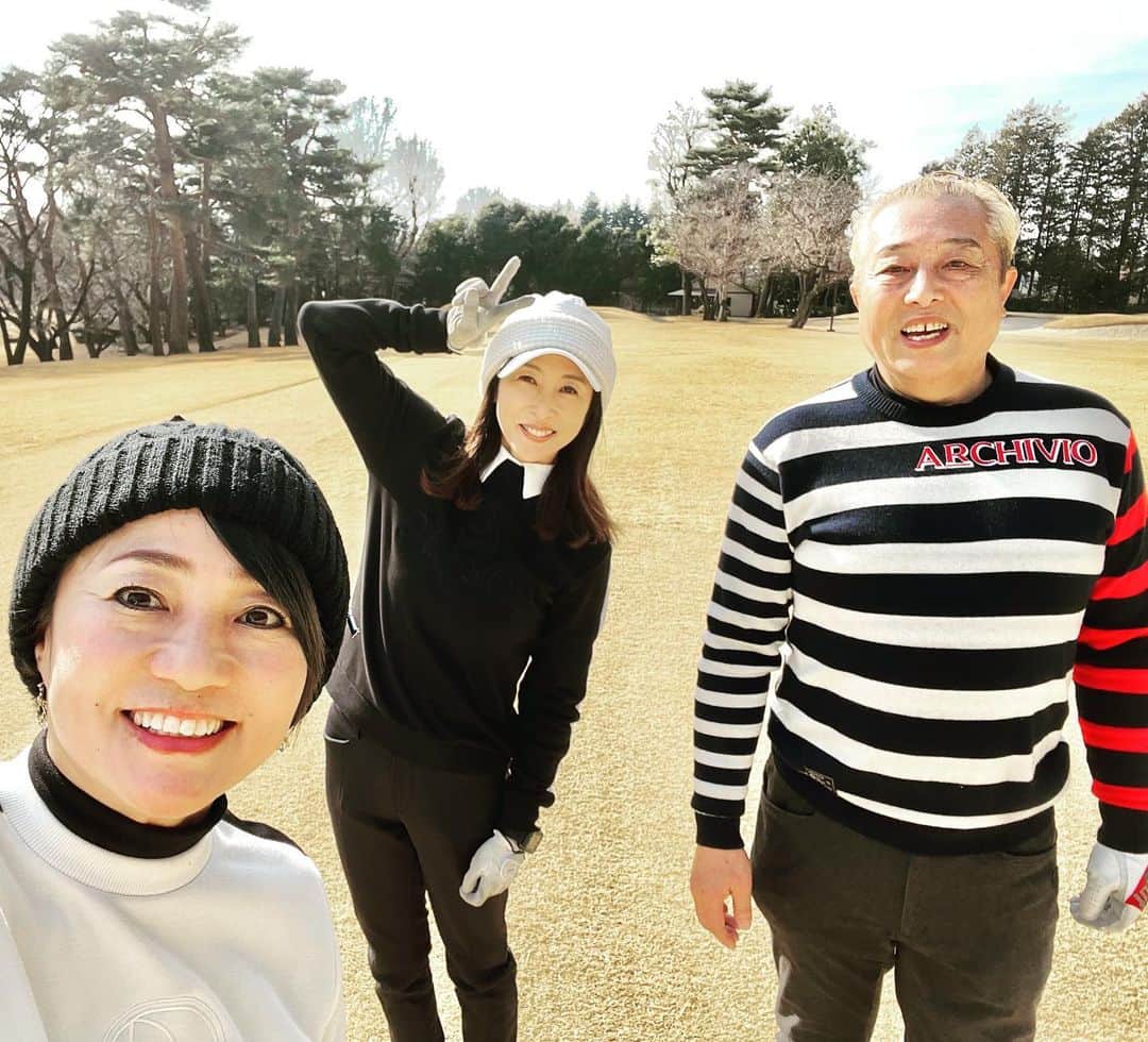 かとうれいこさんのインスタグラム写真 - (かとうれいこInstagram)「ゴルフ⛳️  ２月なの⁉︎と思うほど暖かかく 良き日でした。  本日バンカーにハマりまくり😆  #ゴルフ #ゴルフって楽しい #バンカーにハマり過ぎ  #いっぱい笑った #暖かい日 #良き  #今日もありがとう #ガダルカナルタカさん @shihohashimoto3」2月8日 17時01分 - katoreiko_official