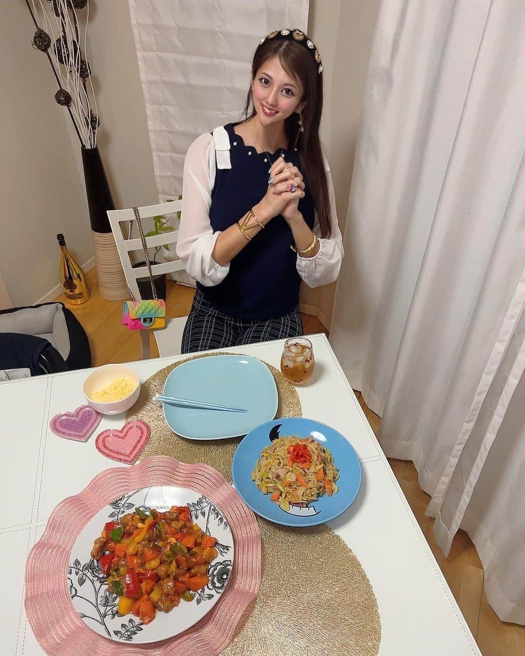 神谷麻美さんのインスタグラム写真 - (神谷麻美Instagram)「#キッシュ 大好きなの〜💖🥧💖🫶🌈💖✨  美味しいよ💖(৹ᵒ̴̶̷᷄ ч ᵒ̴̶̷᷅৹)ŧ‹"ŧ‹"💖🍀🌈💖✨ 2種類の味入ってるよ💖🥂💖🍡🧀💖✨  あさみすは最高神💖👸🤴💖🏰🌈💖✨」2月8日 22時29分 - asamice428