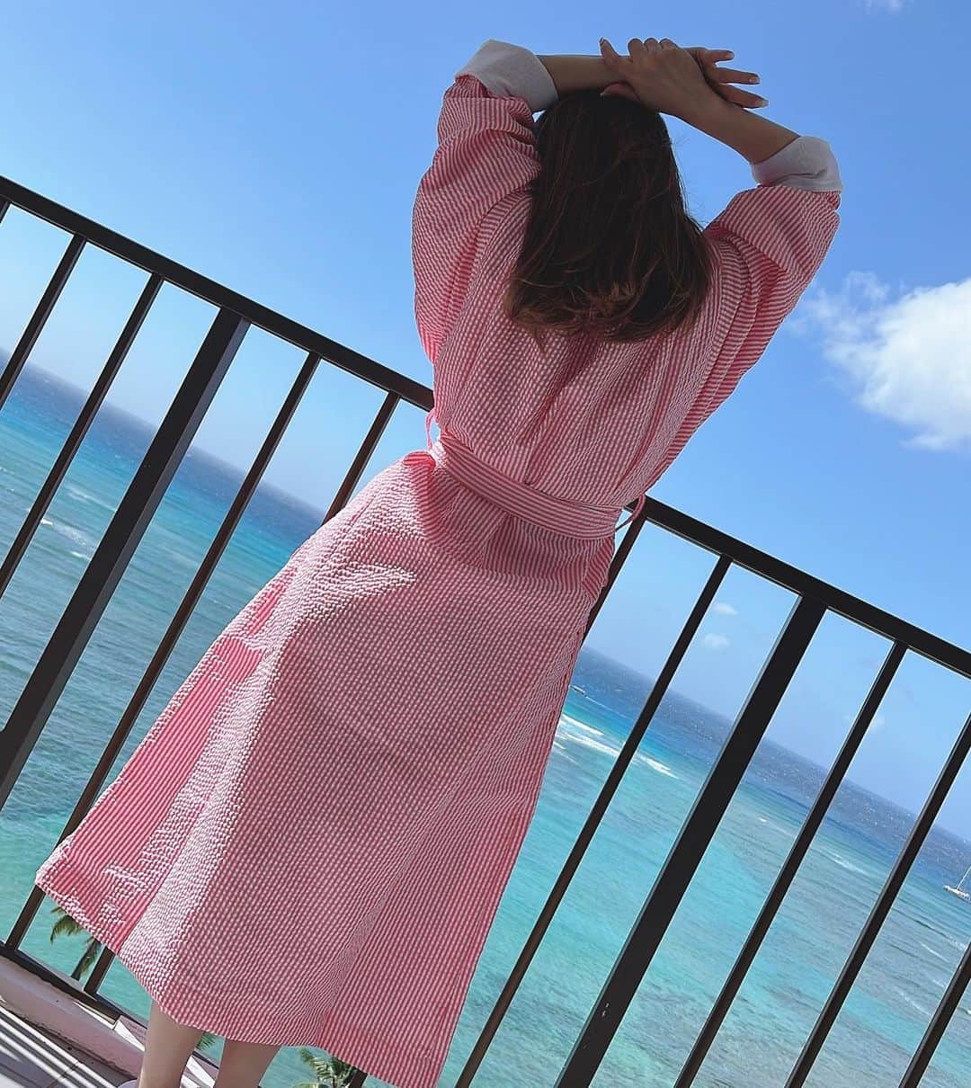 渡辺美奈代さんのインスタグラム写真 - (渡辺美奈代Instagram)「ピンクのバスローブ  #ROYAL  HAWAIIAN  HOTEL #欲しかったバスローブ #pink #ピンク好き」2月11日 8時46分 - watanabe_minayo