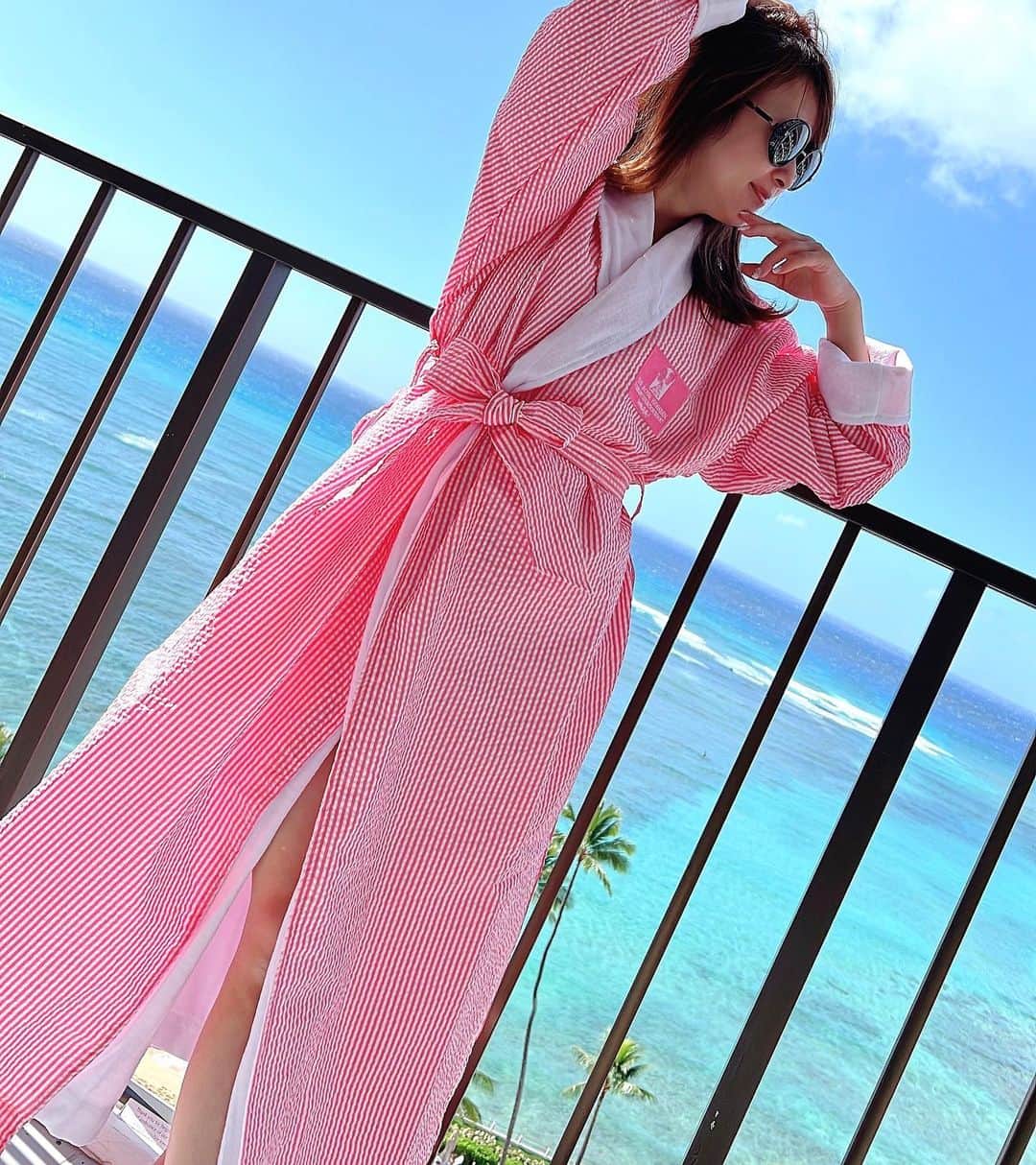 渡辺美奈代さんのインスタグラム写真 - (渡辺美奈代Instagram)「ピンクのバスローブ  #ROYAL  HAWAIIAN  HOTEL #欲しかったバスローブ #pink #ピンク好き」2月11日 8時46分 - watanabe_minayo