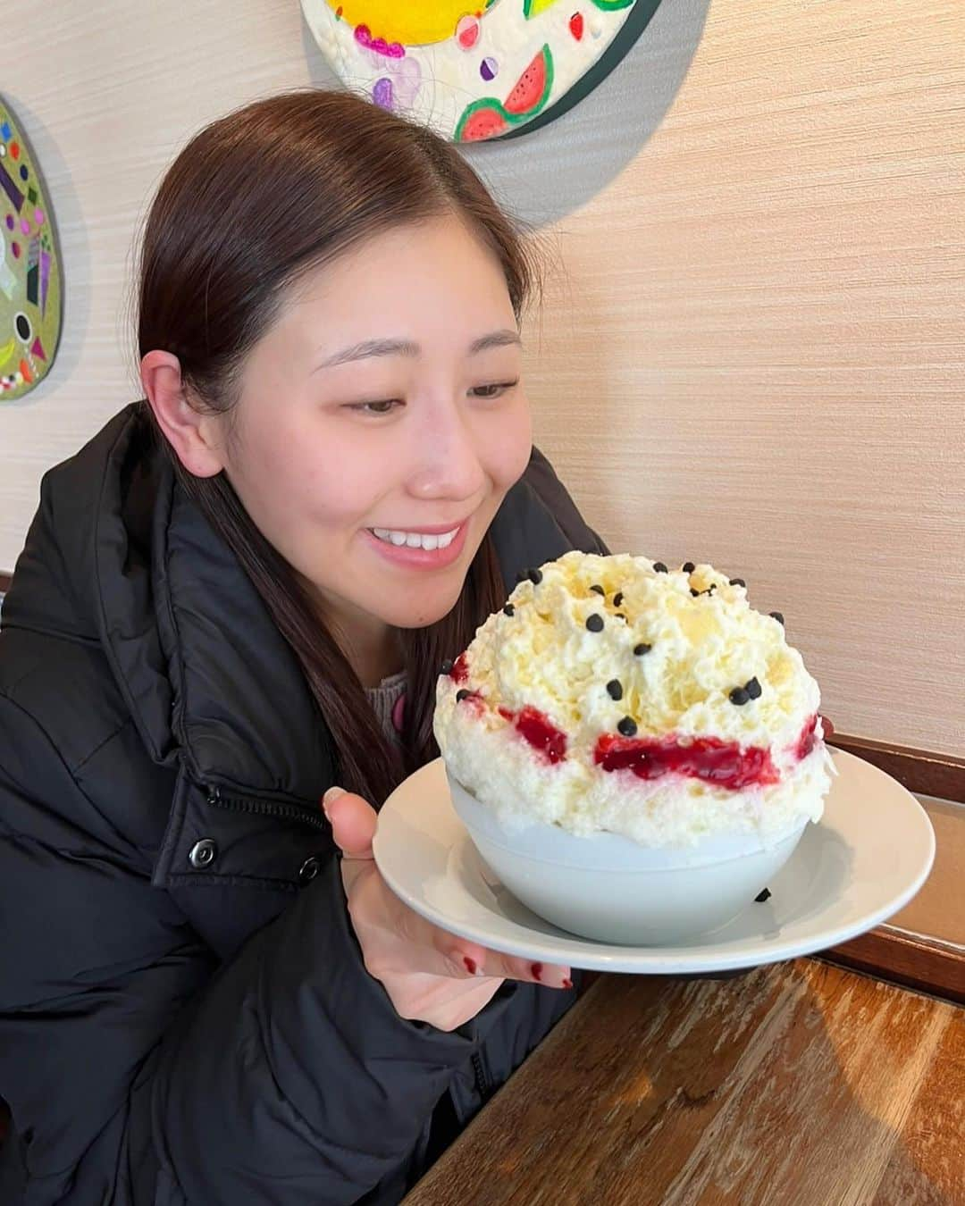 西野未姫さんのインスタグラム写真 - (西野未姫Instagram)「7年前から同じかき氷を食べ続けていました😳笑  #かき氷 #セバスチャン #レモンとミックスベリーのレアチーズ仕立て  #行くと必ずレアチーズ #毎回レアチーズしか食べないからお店の人が覚えてくれてた #嬉しいなぁ #明日でお店がオーストラリアへ移転しちゃう #最後に食べれてよかった #美味しさと寂しさで泣きそうになった #3枚目 #16歳の頃の私 #同じレアチーズを食べてます #今日はぱるるさんと３つ食べました #ありがとうセバスチャン」2月11日 19時44分 - nishinomiki_official