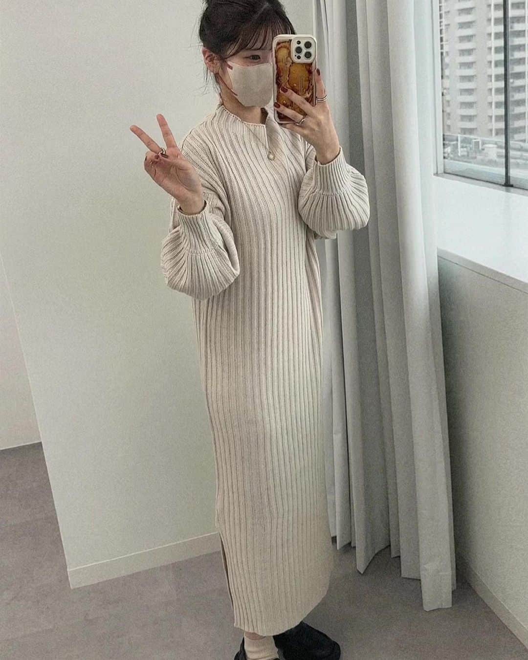 GRLさんのインスタグラム写真 - (GRLInstagram)「【👆画像をタップすると購入できるよ👆】  #outfit #ootd #outfitoftheday #girl #girls #fashion #coordinate #followme #オフショット #コーデ #コーディネート #grl #グレイル #プチプラ #ファストファッション #通販 #通販サイト #プチプラコーデ #ファッション #可愛い #かわいい #cute #grl購入品 #grlコーデ #グレイル購入品 #グレイルコーデ #オーバーサイズ #花柄スカート #ハイネックニット」2月12日 16時04分 - grl_official