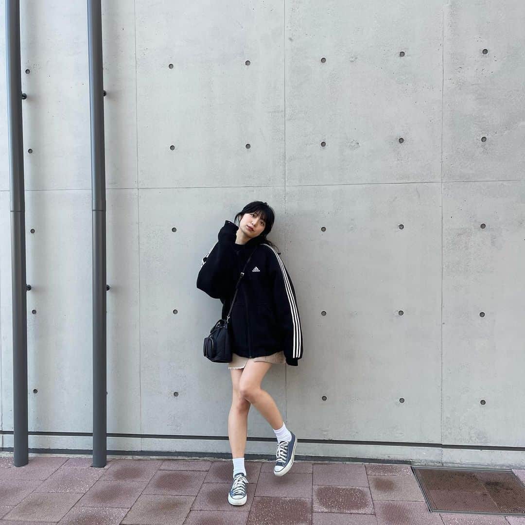 吉田莉桜さんのインスタグラム写真 - (吉田莉桜Instagram)「162cm．  後、3cm欲しかった．」2月12日 20時55分 - yoshida_rio_official
