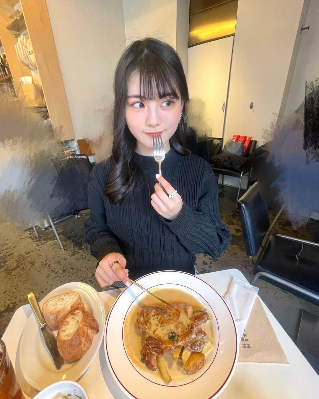 関谷瑠紀さんのインスタグラム写真 - (関谷瑠紀Instagram)「bowery kitchen🍖 ⁡ ✽グリルチキンゴルゴンゾーラ ⁡ ずっと行きたかったお店〜！ おいしすぎてぺろっと食べちゃった☺︎ ケーキもあるんだけど、食べなかったからまた来て食べたいな ⁡ #bowerykitchen #バワリーキッチン #グリルチキンゴルゴンゾーラ #ニコラ3月号 #ニコラ3月号発売中 #ニコラ #nicola #ニコモ #関谷瑠紀」2月13日 20時13分 - ruki_0808