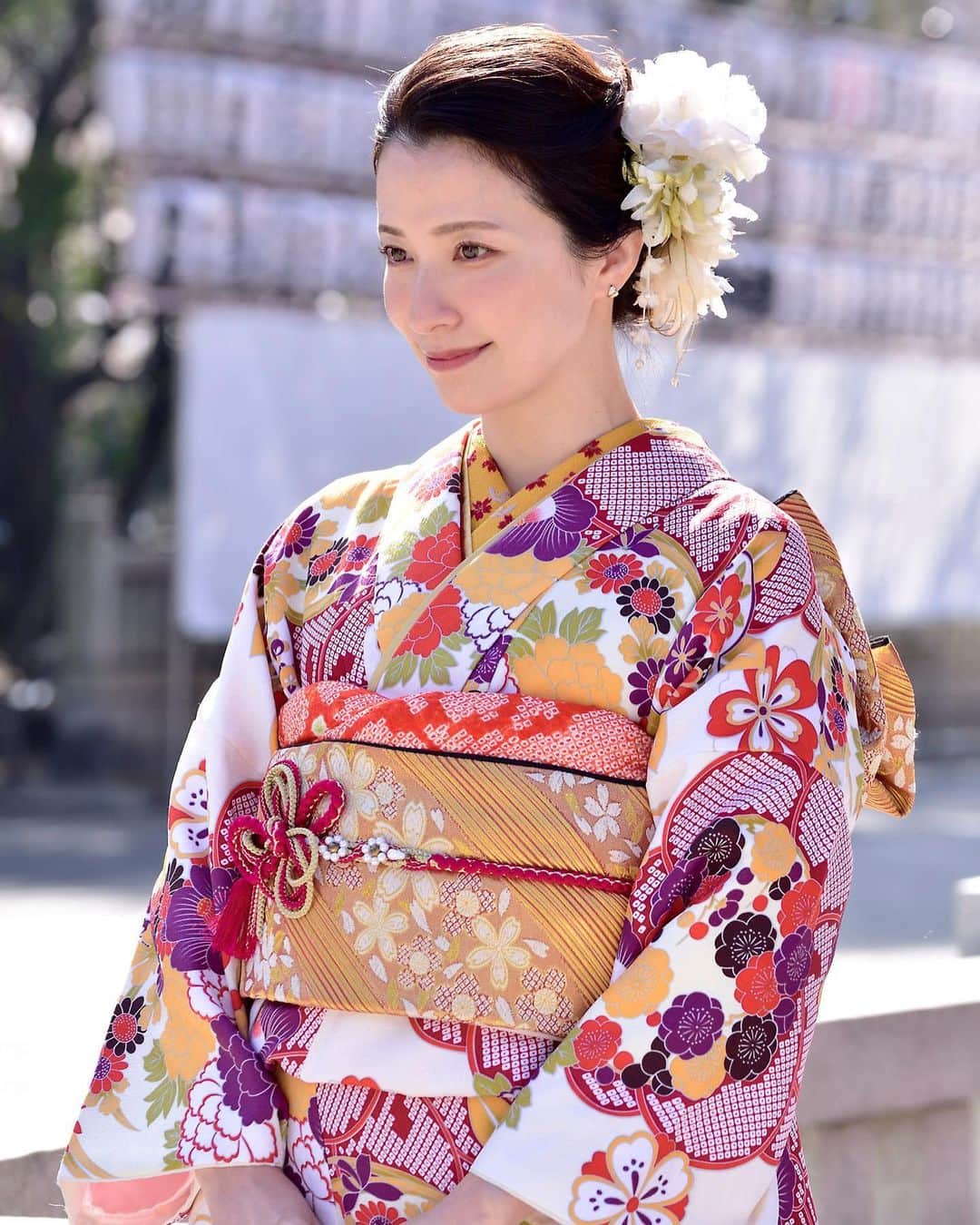 戸田れいさんのインスタグラム写真 - (戸田れいInstagram)「着物のお写真たくさん届いてます📸  綺麗に撮ってくれてありがとう❣️  Twitterとかファンクラブとか色んなところにばら撒くぞ🕊️  お着物とても綺麗でしょ？？👘✨  #着物#浅草#kimono#華雅」2月13日 21時42分 - rei_toda