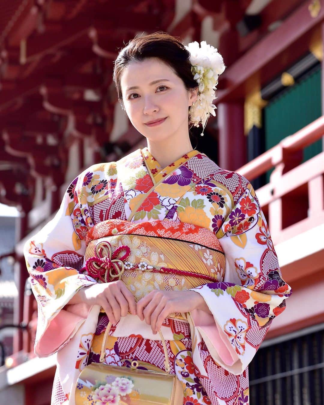 戸田れいさんのインスタグラム写真 - (戸田れいInstagram)「着物のお写真たくさん届いてます📸  綺麗に撮ってくれてありがとう❣️  Twitterとかファンクラブとか色んなところにばら撒くぞ🕊️  お着物とても綺麗でしょ？？👘✨  #着物#浅草#kimono#華雅」2月13日 21時42分 - rei_toda