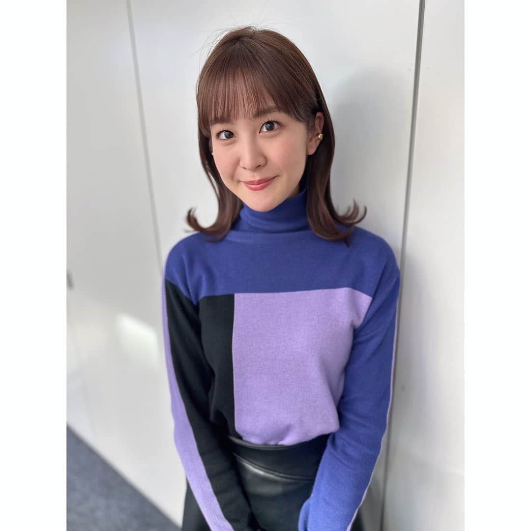 林美桜さんのインスタグラム写真 - (林美桜Instagram)「#ワイドスクランブル 衣装🫶 ジャケットスタイルは珍しいかもしれないです🤔 新鮮でした🧥 1.2 ジャケット・インナー・スカート @loveless___official アクセサリー @joueteofficial  3.4 ニット・スカート @loveless___official アクセサリー @star_jewelry_girl  5.6 ブラウス・スカート @m_maglie_le_cassetto_official イヤリング @star_jewelry_girl リング @joueteofficial  7.8 ワンピース @loveless___official イヤカフ @joueteofficial リング @ete_official  9.10 ニット・スカート @loveless___official アクセサリー @starjewelry_press  #ootd#fashion#冬コーデ#アナウンサー」2月14日 13時54分 - miou0hayashi