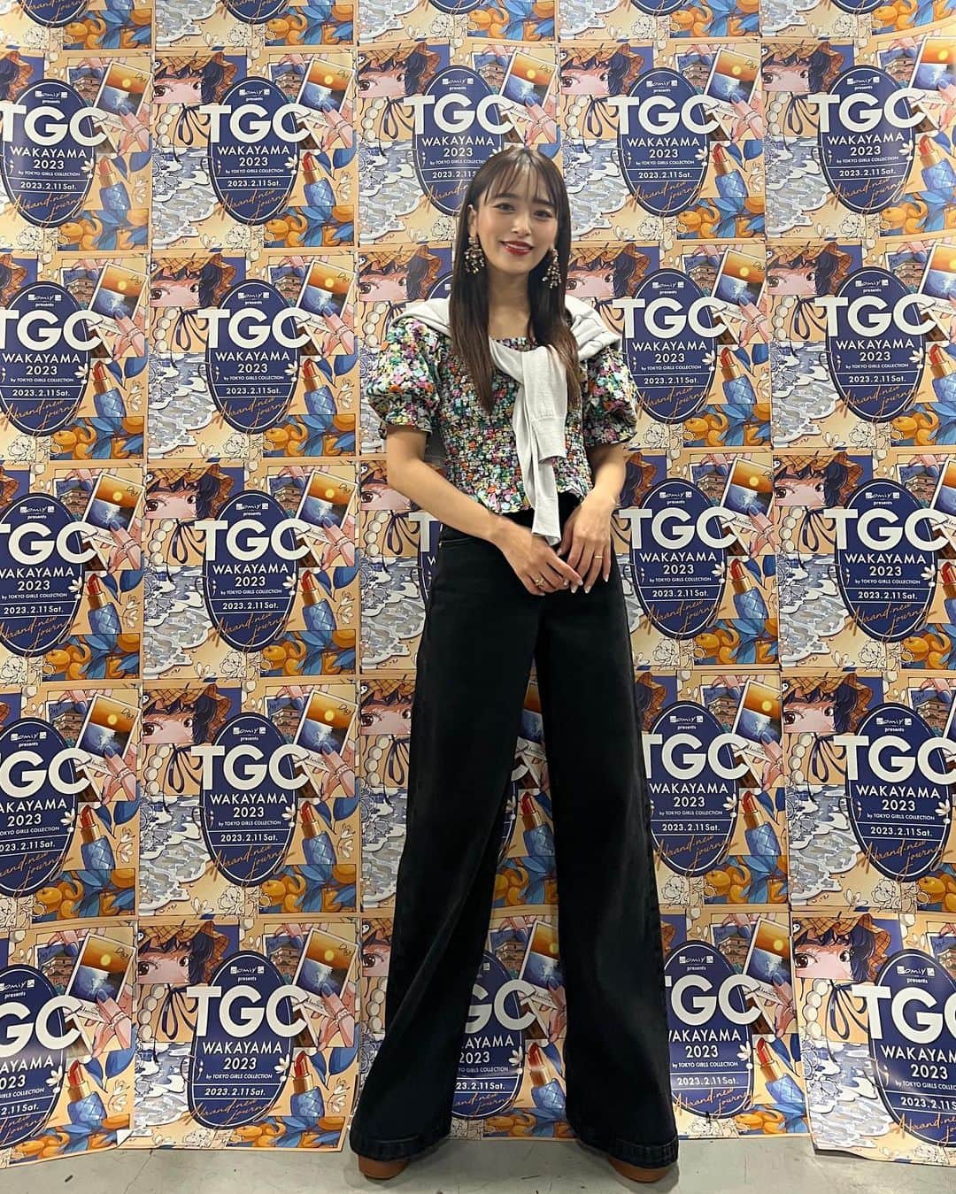 近藤千尋さんのインスタグラム写真 - (近藤千尋Instagram)「TGC和歌山では きらぼしキッズコレクションの 審査員として参加させて頂きました🥹💓 大好きな望蘭ちゃん と また再会できて嬉しかったなぁ❤️ お手紙とチョコをくれたよ😇💕 なんで可愛いんだ。。。。！！！ 娘と同じ5歳で いつか遊んでもらいたいな🤍🫶🏻 四千頭身さんにも会えて (なぜか芸人さんに会うと落ち着く笑) 楽しい和歌山でした🌱  次は関西コレクションMC🌈 楽しみだなぁ💗💗💗」2月14日 15時21分 - chipichan.1215