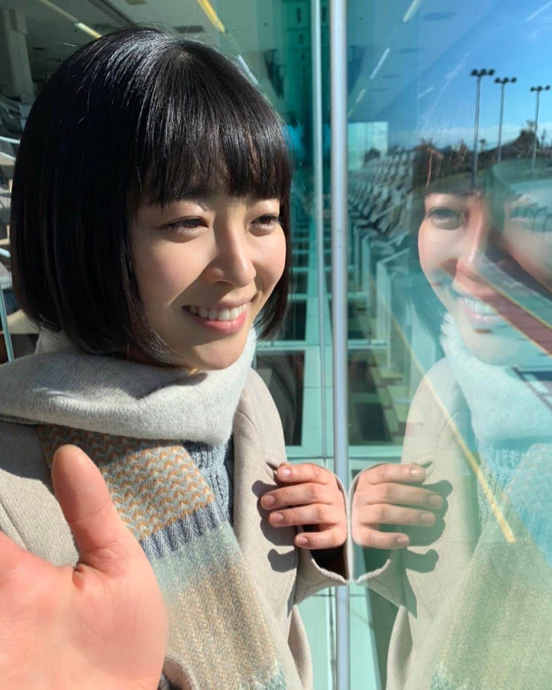 河村花さんのインスタグラム写真 - (河村花Instagram)「. #女神の教室 オフショット！🌻」2月15日 7時14分 - hana_kawamura