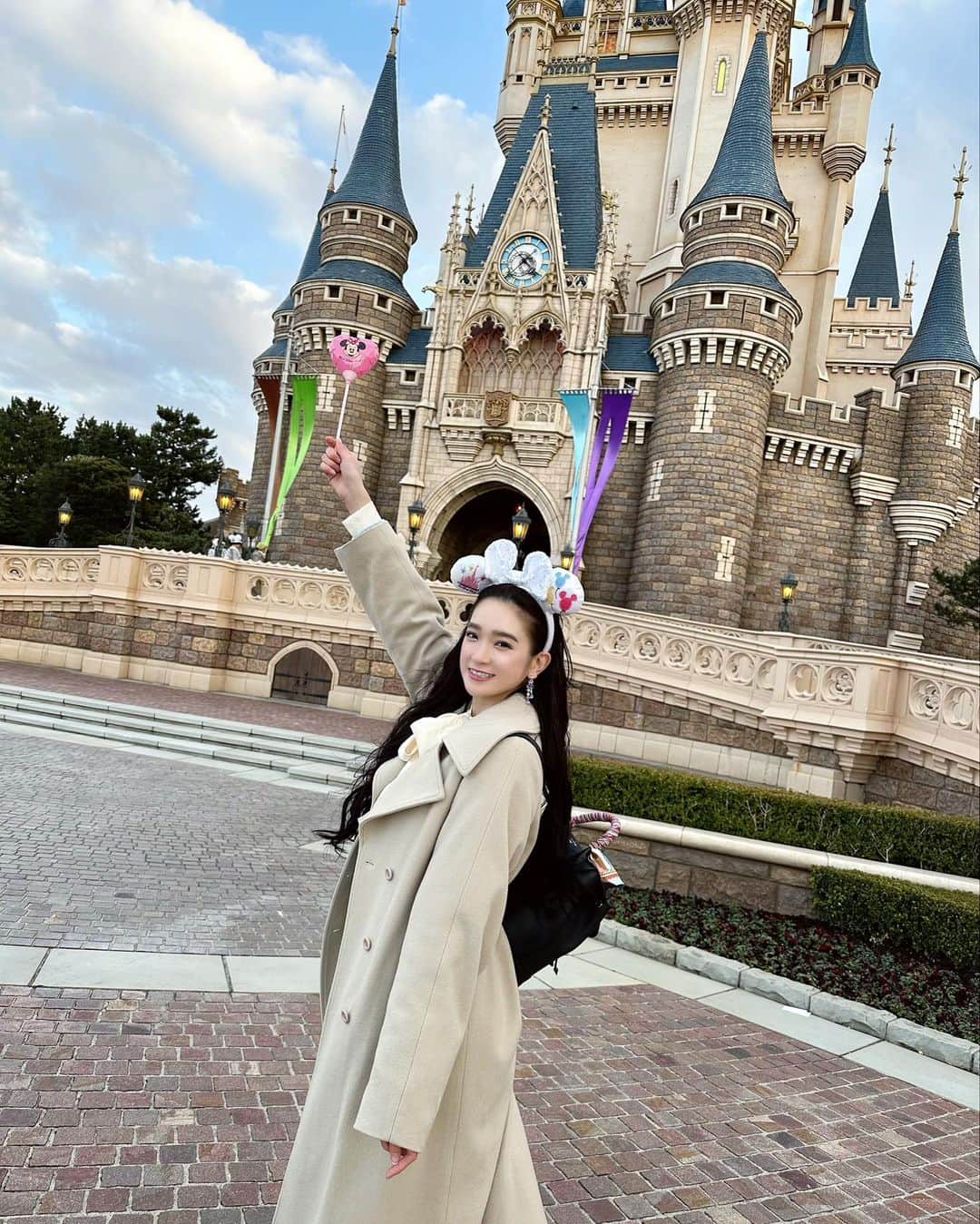 太田麻美さんのインスタグラム写真 - (太田麻美Instagram)「Disney land🏰💖  #disney #disneyland #東京ディズニーランド #ディズニー #夢の国 #ミニーマウス #ディズニー大好き」2月15日 21時51分 - asami0523