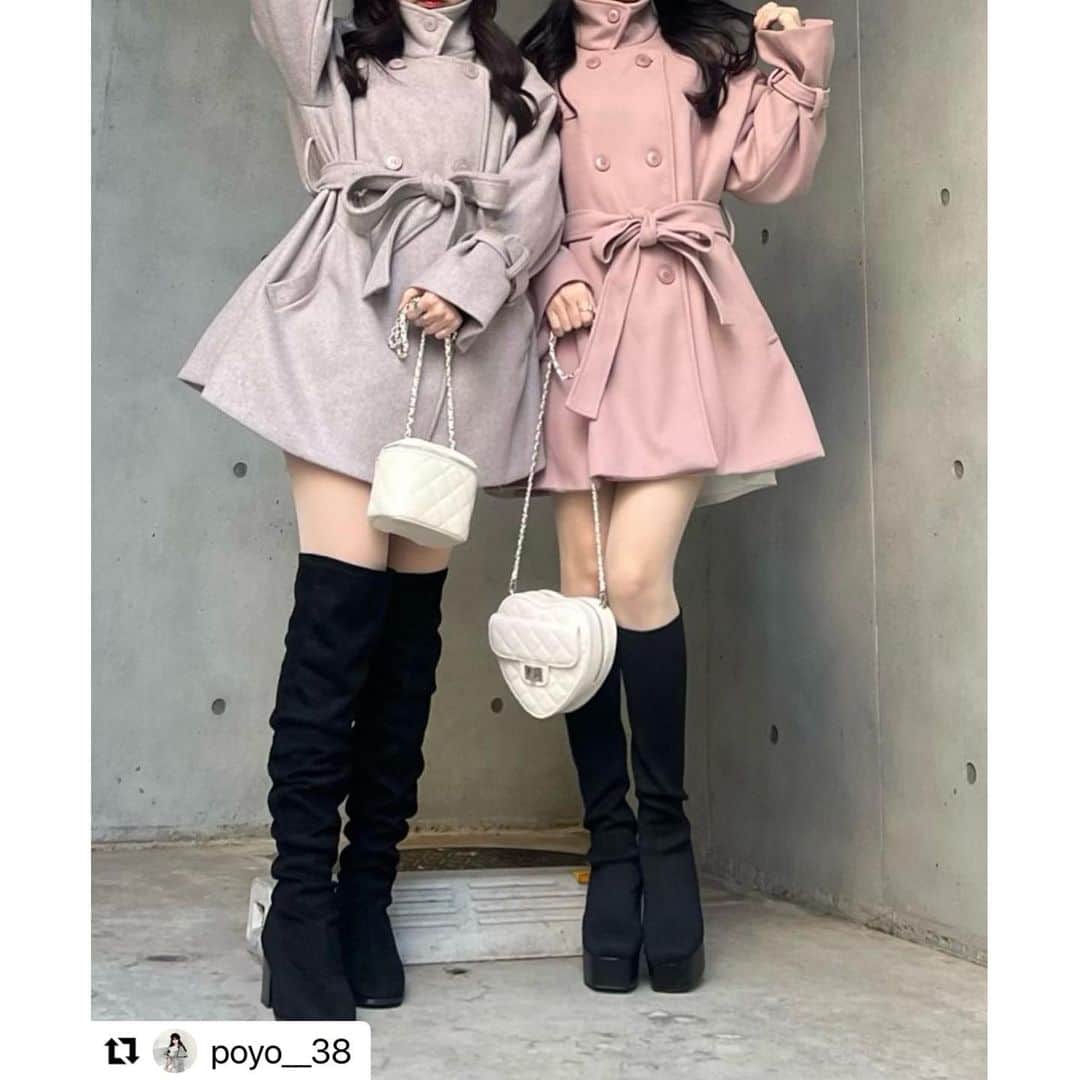 GRLさんのインスタグラム写真 - (GRLInstagram)「【👆画像をタップすると購入できるよ👆】 @poyo__38 さん にGRL商品着用して頂いております💕 ありがとうございます✨ . @grl_official #グレイル #grl #プチプラ #ootd #fashion #プチプラコーデ #outfit #ファッション #可愛い #かわいい #コーデ #コーディネート #cute #大人カジュアル #カジュアルコーデ #GRL購入品 #グレイル購入品 #購入品 #grlコーデ #グレイルコーデ #ショートコート #キルティングバッグ #チェーンバッグ」2月16日 13時11分 - grl_official