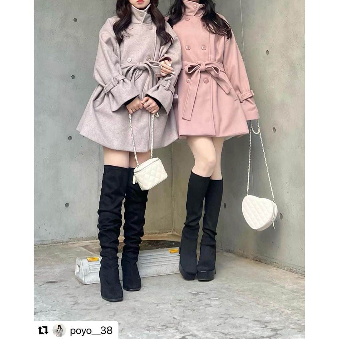 GRLさんのインスタグラム写真 - (GRLInstagram)「【👆画像をタップすると購入できるよ👆】 @poyo__38 さん にGRL商品着用して頂いております💕 ありがとうございます✨ . @grl_official #グレイル #grl #プチプラ #ootd #fashion #プチプラコーデ #outfit #ファッション #可愛い #かわいい #コーデ #コーディネート #cute #大人カジュアル #カジュアルコーデ #GRL購入品 #グレイル購入品 #購入品 #grlコーデ #グレイルコーデ #ショートコート #キルティングバッグ #チェーンバッグ」2月16日 13時11分 - grl_official
