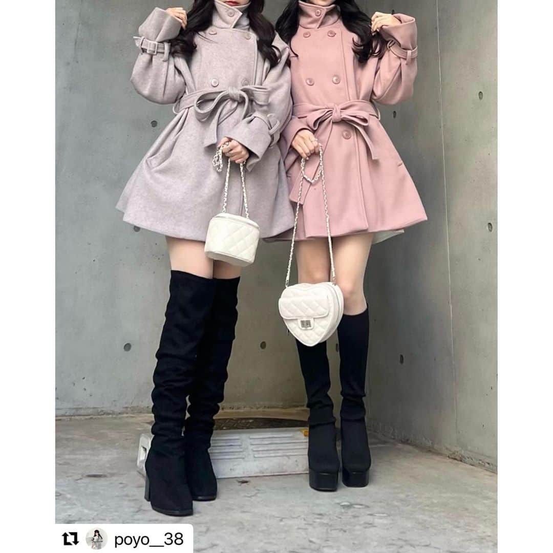 GRLさんのインスタグラム写真 - (GRLInstagram)「【👆画像をタップすると購入できるよ👆】 @poyo__38 さん にGRL商品着用して頂いております💕 ありがとうございます✨ . @grl_official #グレイル #grl #プチプラ #ootd #fashion #プチプラコーデ #outfit #ファッション #可愛い #かわいい #コーデ #コーディネート #cute #大人カジュアル #カジュアルコーデ #GRL購入品 #グレイル購入品 #購入品 #grlコーデ #グレイルコーデ #ショートコート #キルティングバッグ #チェーンバッグ」2月16日 13時11分 - grl_official