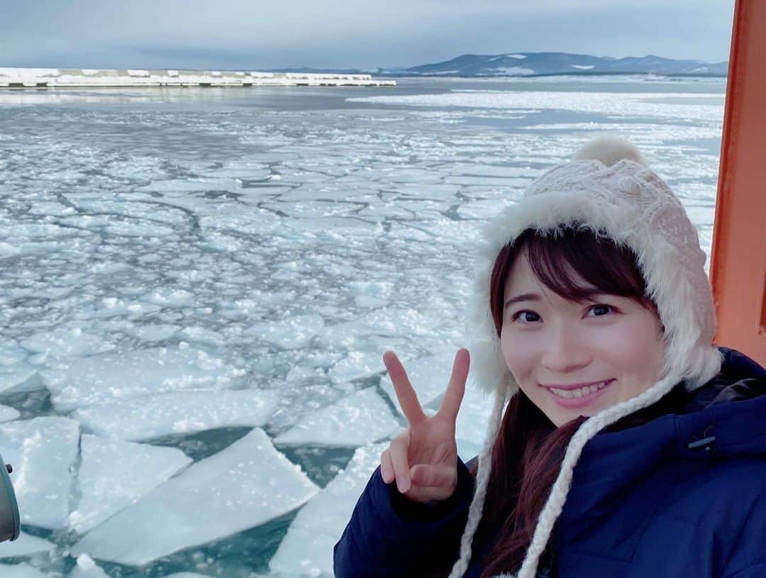 國本未華さんのインスタグラム写真 - (國本未華Instagram)「ガリンコ号にも乗りました。 ｶﾞﾘｶﾞﾘｶﾞﾘｶﾞﾘ…  今季は流氷到来が遅かったですが、この時は流氷帯まで行くことができました。 #紋別 #ガリンコ号 #流氷 #クリオネのいる海」2月17日 12時24分 - kunimoto_mika