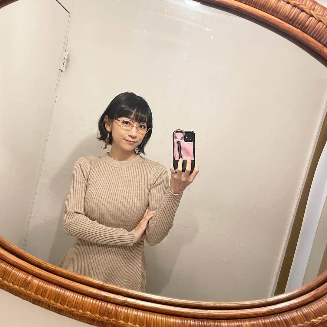 時東ぁみさんのインスタグラム写真 - (時東ぁみInstagram)「チャリティー写真展第5弾が本日までです！ ・ お店投票&販売はお店の閉店まで。 web投票&販売は23:59まで。 最後までよろしくお願いします☆ ・ 誰が1位になるのか… 正直、接戦ですっ！！ ・ ・ 時東ぁみチャリティー写真展 第5弾 今回はチャリティー投票を実施！ 一位になったモデルさんは時東ぁみプロデュースでフォトブック発売します☆ ・ 【モデル】 みづきあかりさん @akari.mizuki  御影宇那さん @unauna0417  月森楓さん @kae_m00n   【撮影】　フォト団体 フォト猿 @ogu_chef  【企画】　時東ぁみ  複数のカメラマンが撮影した作品を渋谷の飲食店に展示。  経費を抜いた全額『時東ぁみアジアチャリティープロジェクト〜子どもたちに笑顔いっぱいの未来を〜』に寄付。  【写真展】 ・展示作品5000円で販売 ・素敵なモデルにお店で投票 ・足を運べない方はweb投票 ・全て合わせて、1位になったモデルさんは 『フォトブック発売決定！』 ※投票は1票100円から計算します。 ※購入作品は後日発送 ※投票のみはできません。ドリンクまたはお食事のご注文お願いします。  【投票】 web投票 1ポイント お店投票 2ポイント 作品購入 50ポイント で計算させていただきます！  【展示場所】 渋谷　&BASSO(アンドバッソ)  【展示期間】 2/4〜2/18 ※時間、定休日はお店のHPをご覧ください。 ・ #時東ぁみ #時東ぁみアジアチャリティープロジェクト #チャリティー写真展 #写真展 #チャリティー #charity #楽しくチャリティー #渋谷 #shibuya #みづきあかり さん #月森楓 さん #御影宇那 さん #フォトブック #投票 #寄付 #参加 #協力 #よろしくお願いします #本日最終日 #1位 #誰の手に」2月18日 15時50分 - amitokito