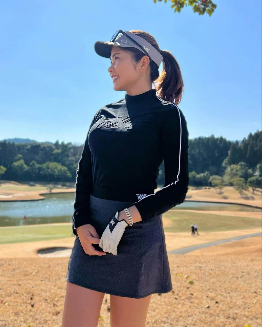 まいまいさんのインスタグラム写真 - (まいまいInstagram)「*＊ ぽかぽか🌸 宮崎でゴルフしたときの⛳️ ヒートテックも脱いで長袖一枚で快適でした♡  早く暖かくなってほしいものの、、 今日から花粉に襲われてます🤧🌸 いい花粉対策グッズあったら教えてください。笑  wear▷▶︎ @pxgjapan @pxg  . #まいごるふ#ゴルフ#女子ゴルフ#ゴルフ女子#ゴルフスイング#ゴルフウェア#ゴルフコーデ#ゴルフコーデ#宮崎ゴルフ#宮崎#pxgapparel#maigolf #pxgjapan#pxg#ustmamiya#golf#golfswing#golfwear」2月18日 17時30分 - ___maigolf___