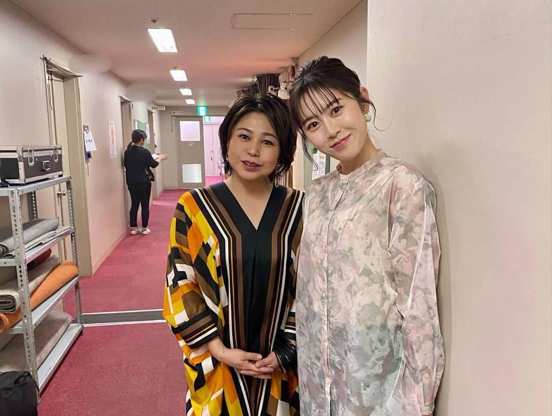 加藤愛さんのインスタグラム写真 - (加藤愛Instagram)「. おはようございます！ 昨夜のイベント、 『花咲か歌謡笑ジョイン水谷千重子』に来てくださった皆様、 ありがとうございました🥰  個人的には高校の体育以来のダンスがありドキドキしましたが、 皆さんが温かく見守ってくださり楽しかったです💃🏻✨✨  16年目の花咲かタイムズも よろしくお願いいたします！！🌸  #花咲か歌謡笑 #水谷千重子 さん#東MAX さん #堀内孝雄 さん#夏川りみ さん #マジプリ#STELLAθ #花咲かタイムズ#アナウンサー」2月19日 8時38分 - kitkatoai